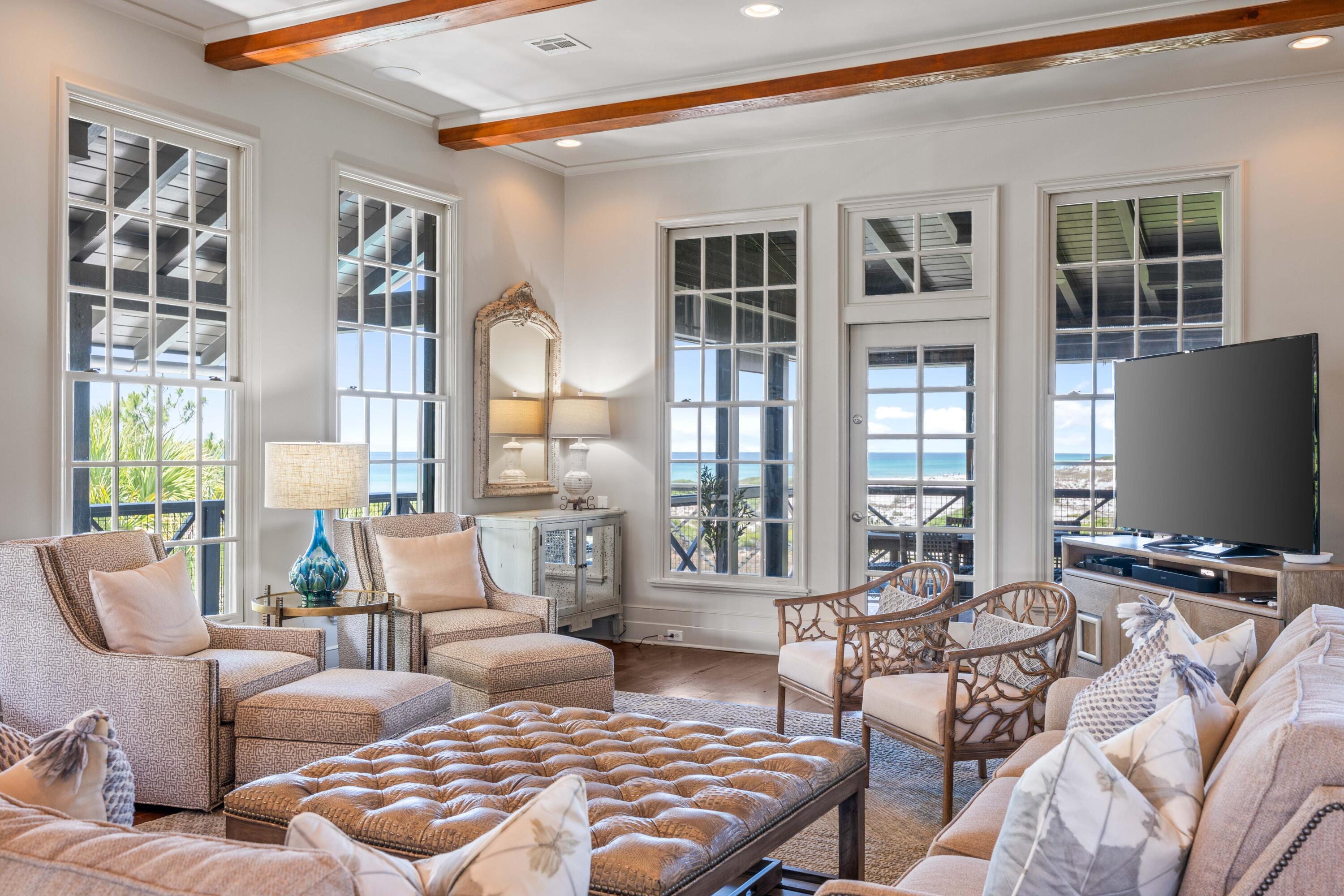 RETREAT THE - Residential