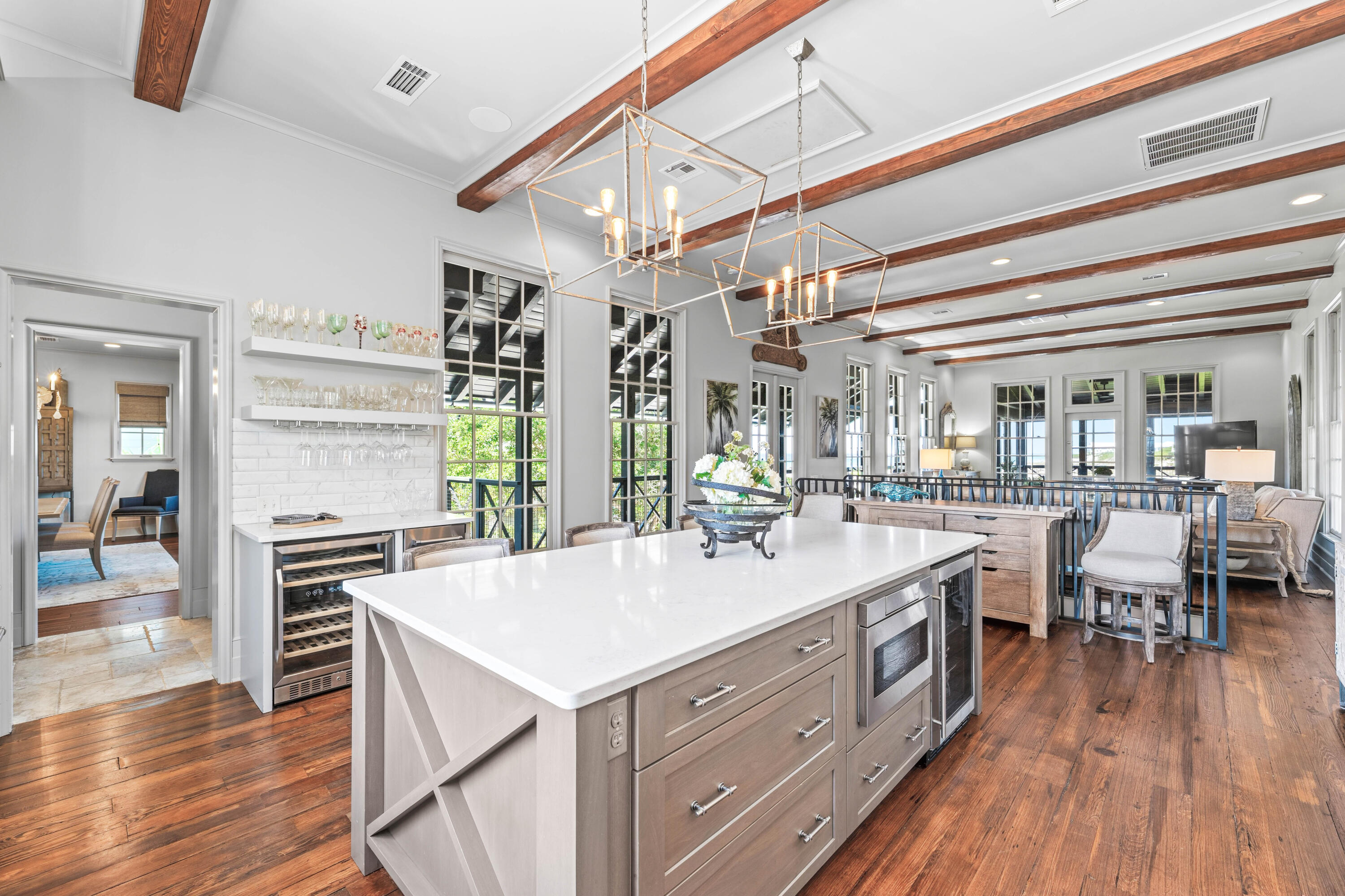 RETREAT THE - Residential
