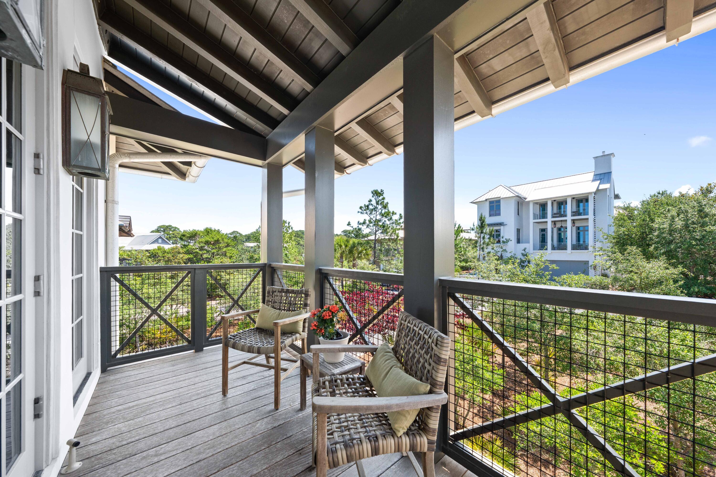 RETREAT THE - Residential