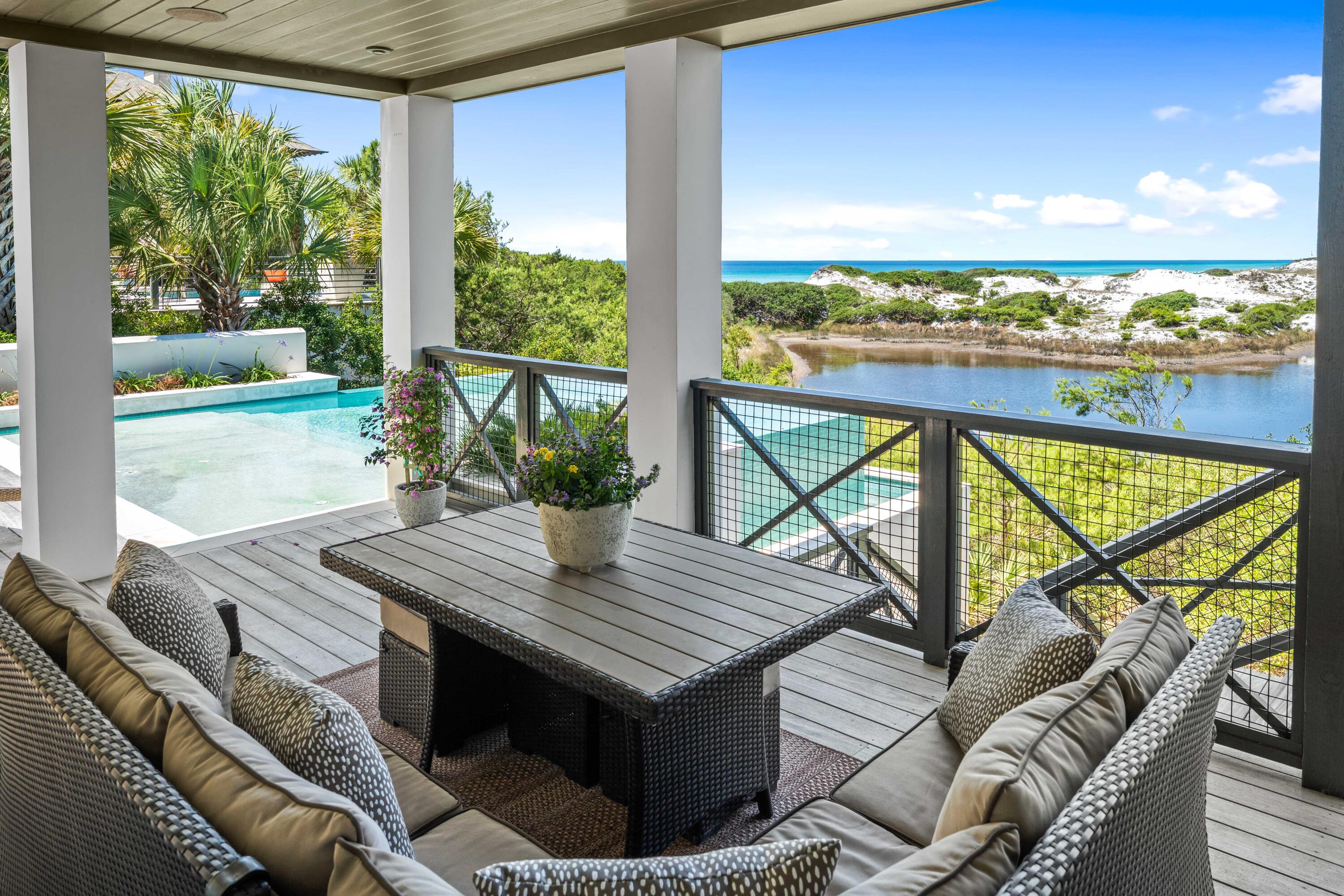 RETREAT THE - Residential