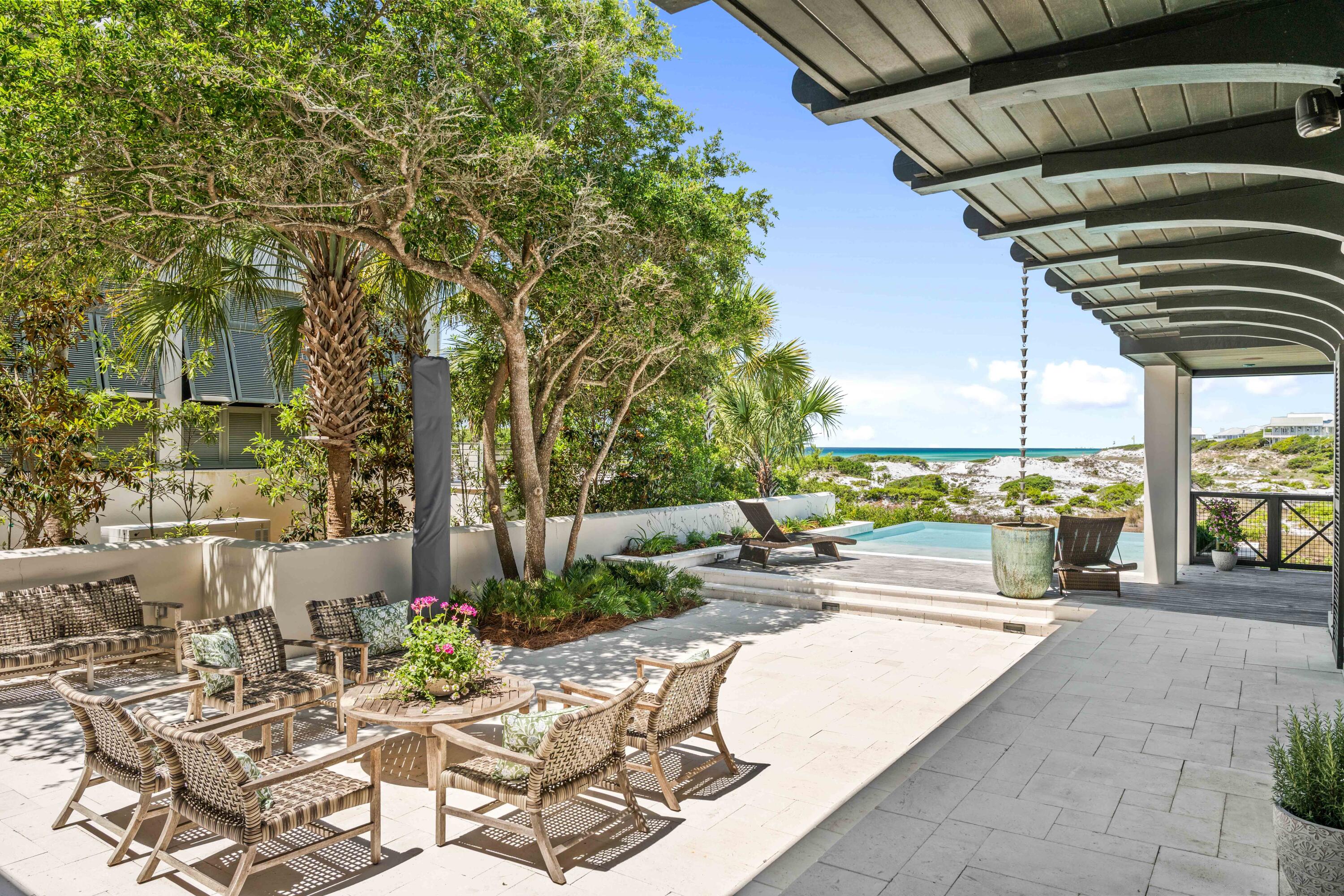 RETREAT THE - Residential