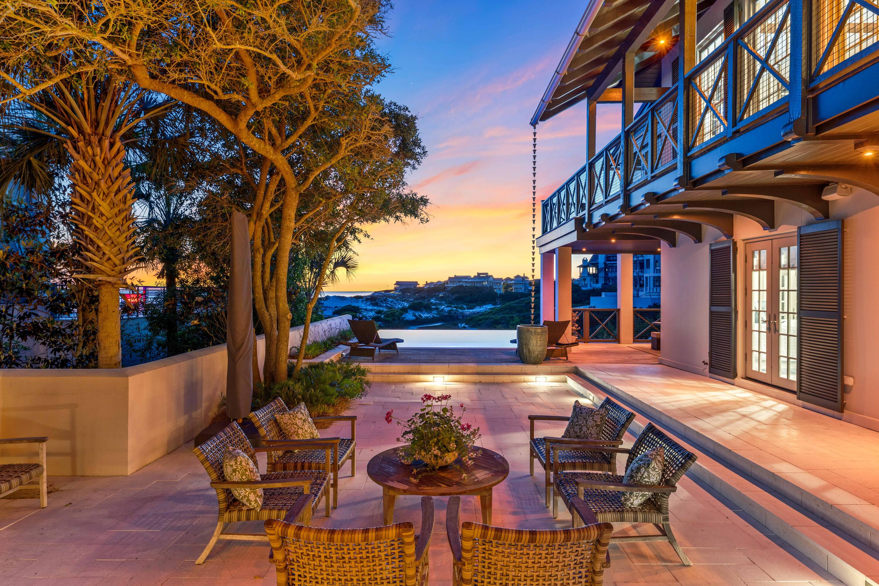 RETREAT THE - Residential