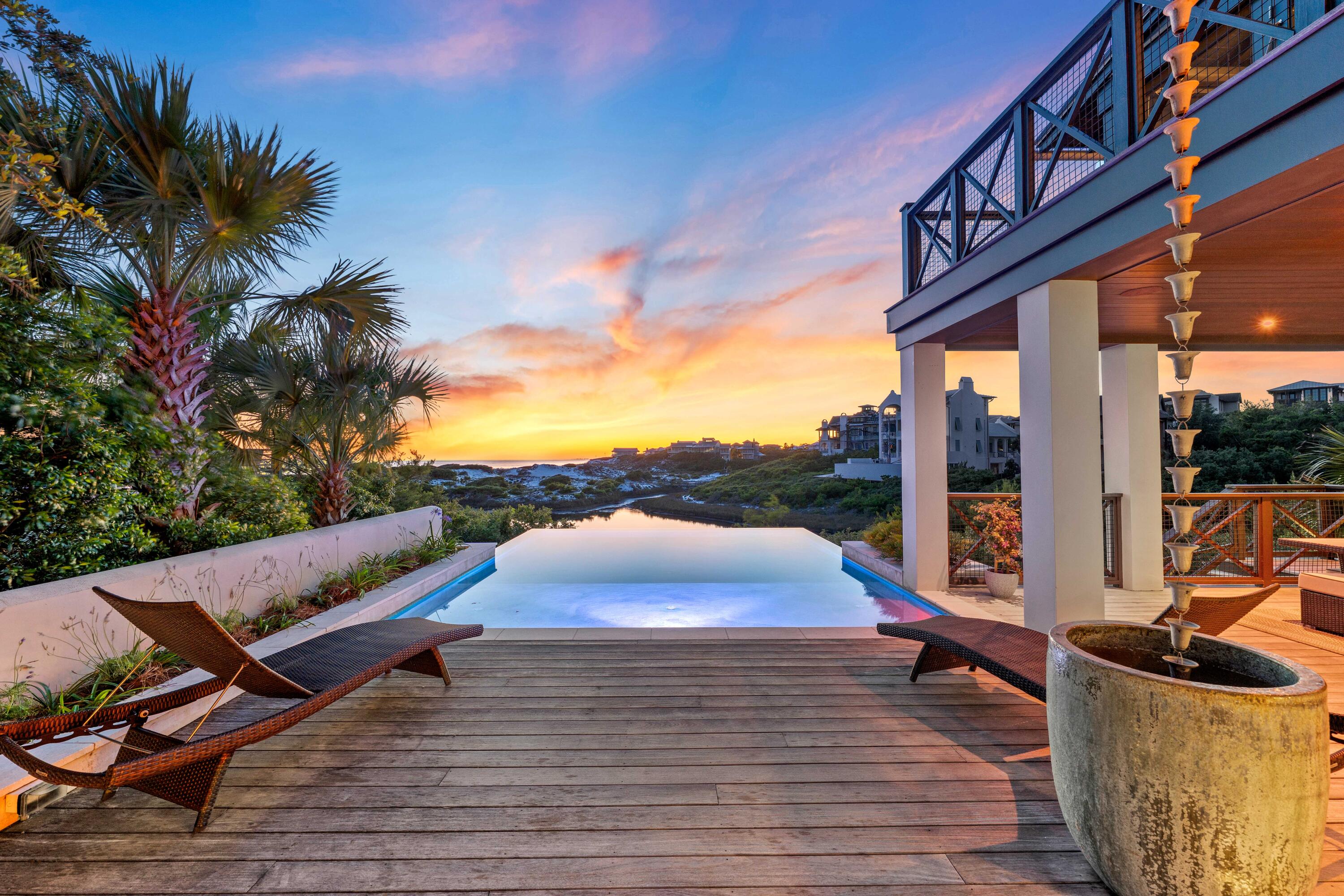 RETREAT THE - Residential