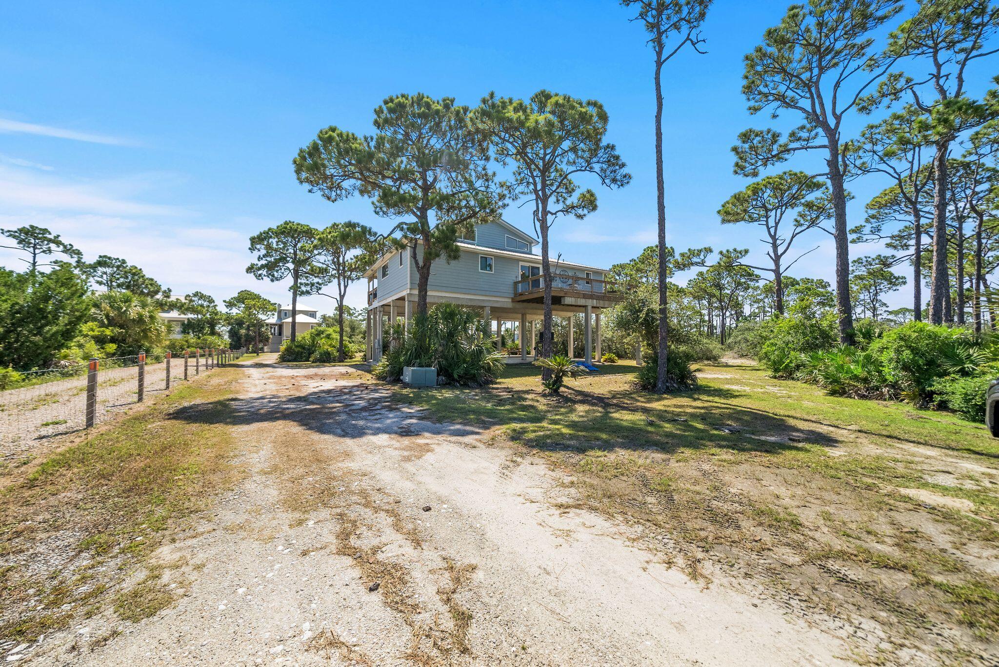 NO RECORDED SUBDIVISION - Residential