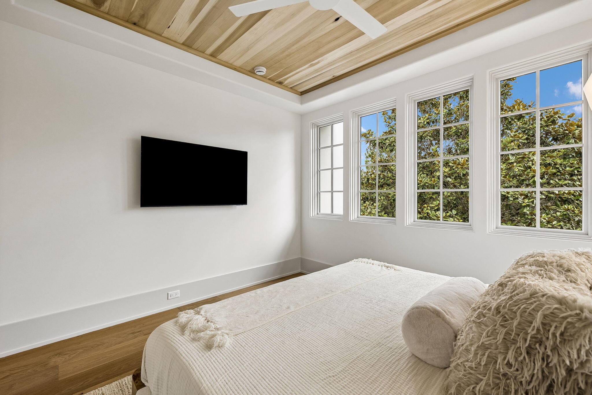 CAMP CREEK LAKE - Residential