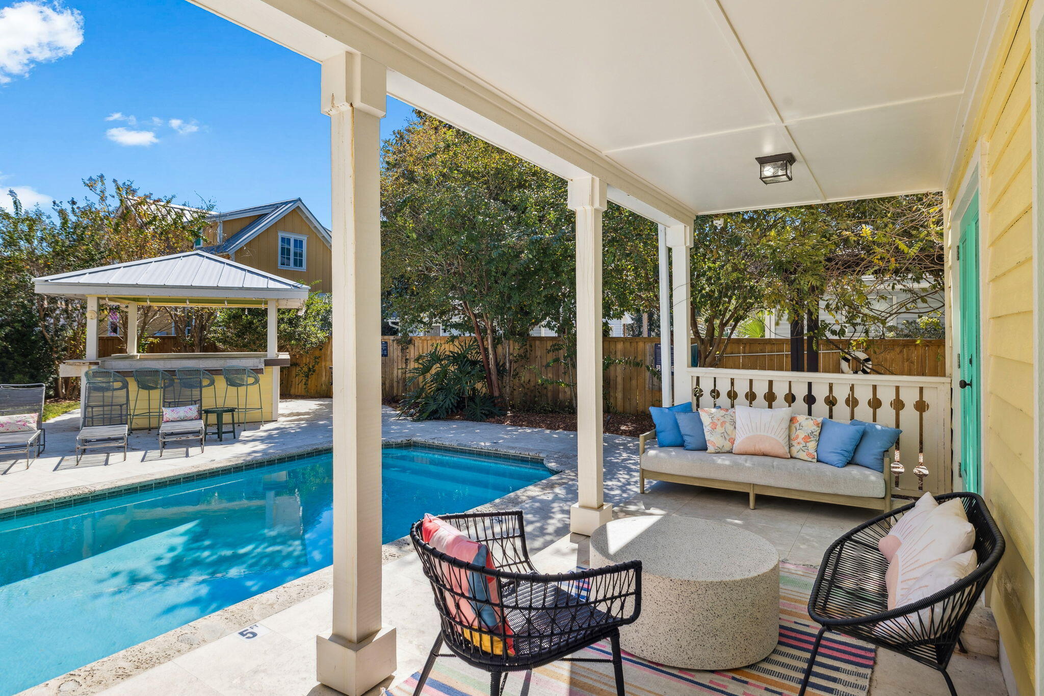 CRYSTAL BEACH - Residential