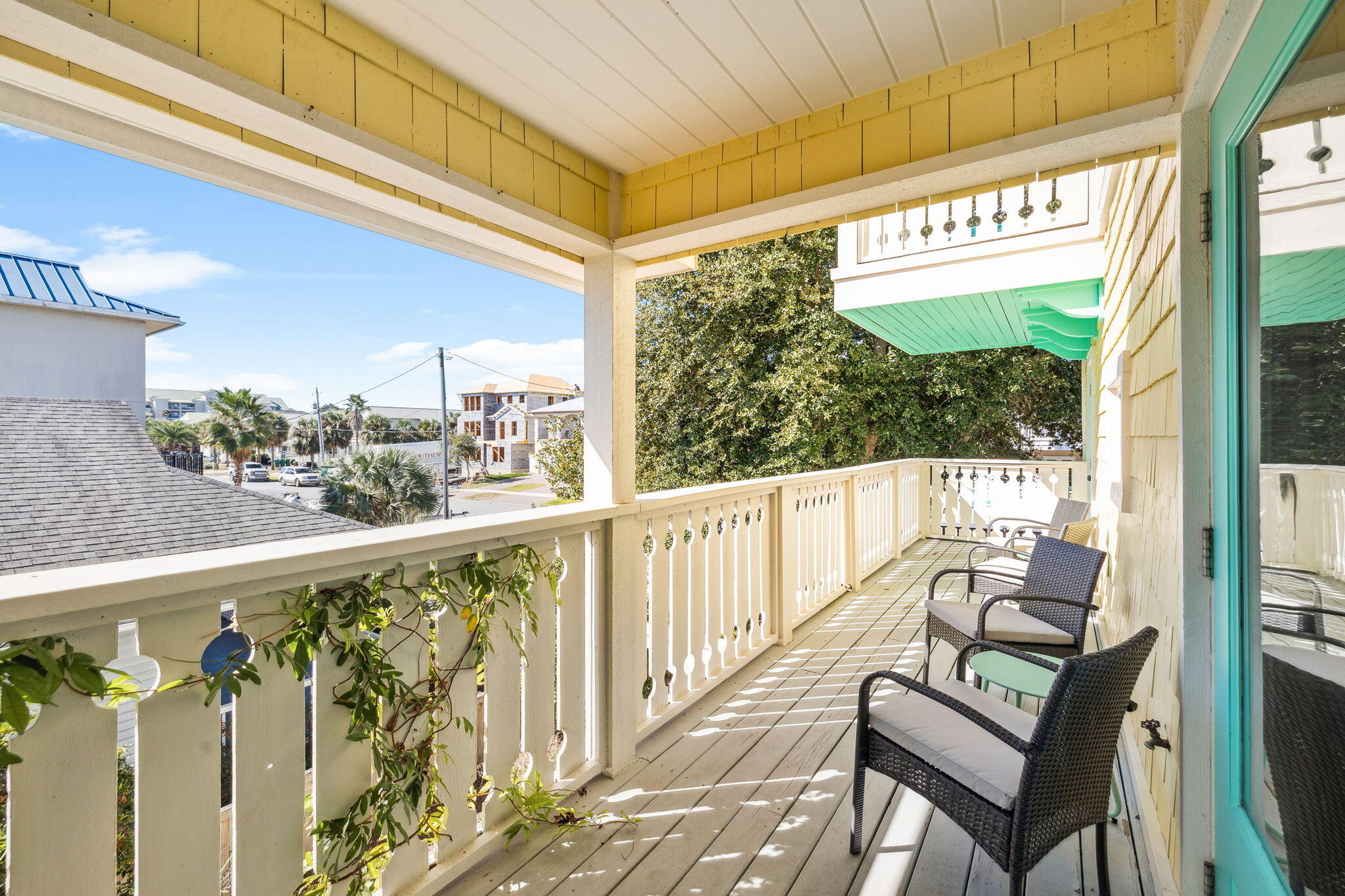 CRYSTAL BEACH - Residential