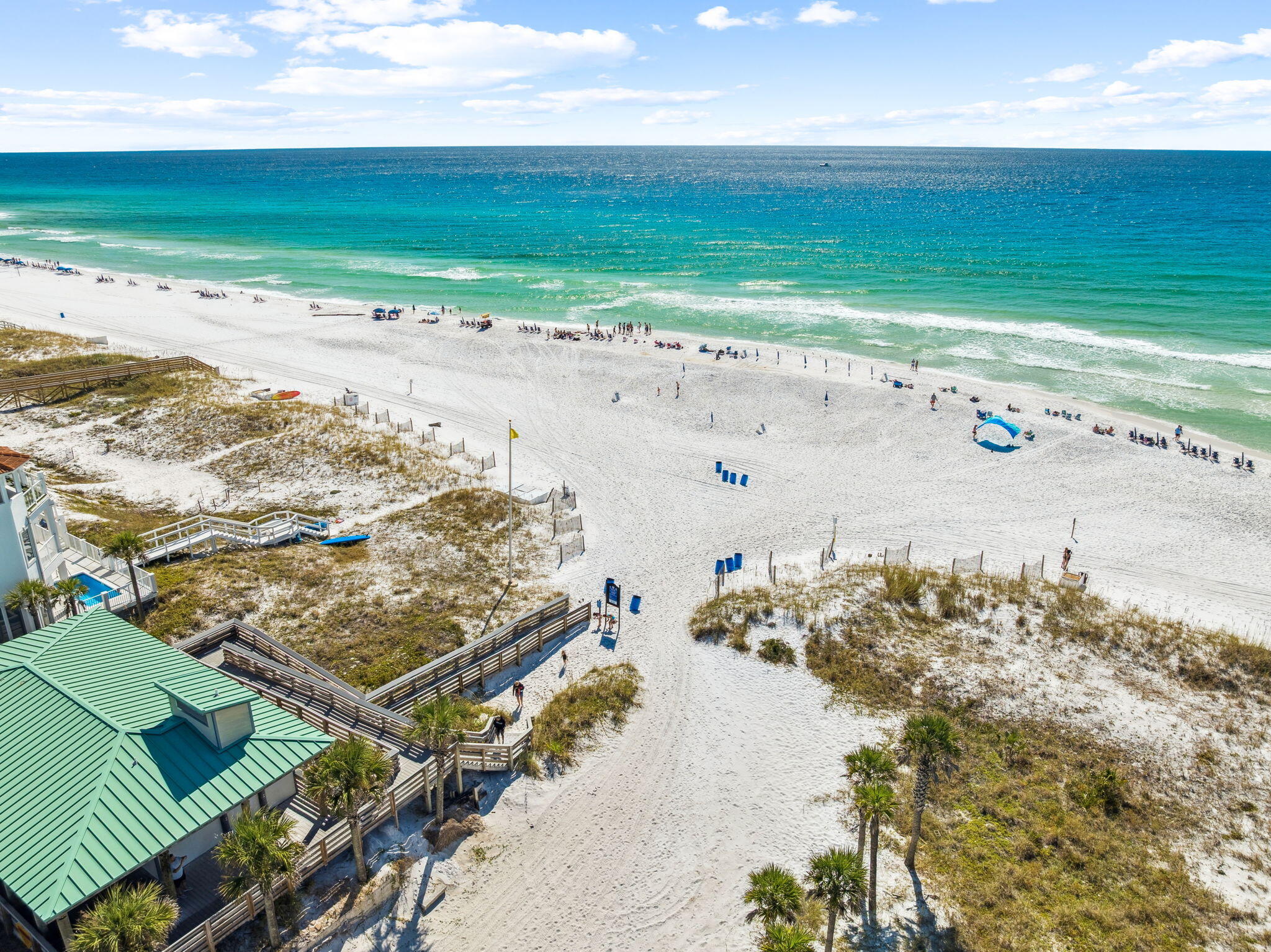 CRYSTAL BEACH - Residential