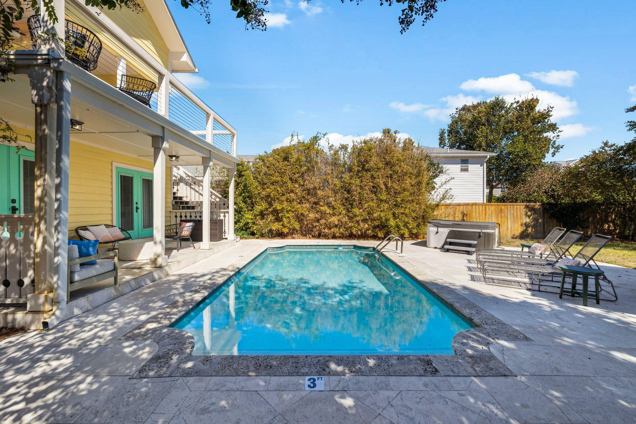 CRYSTAL BEACH - Residential