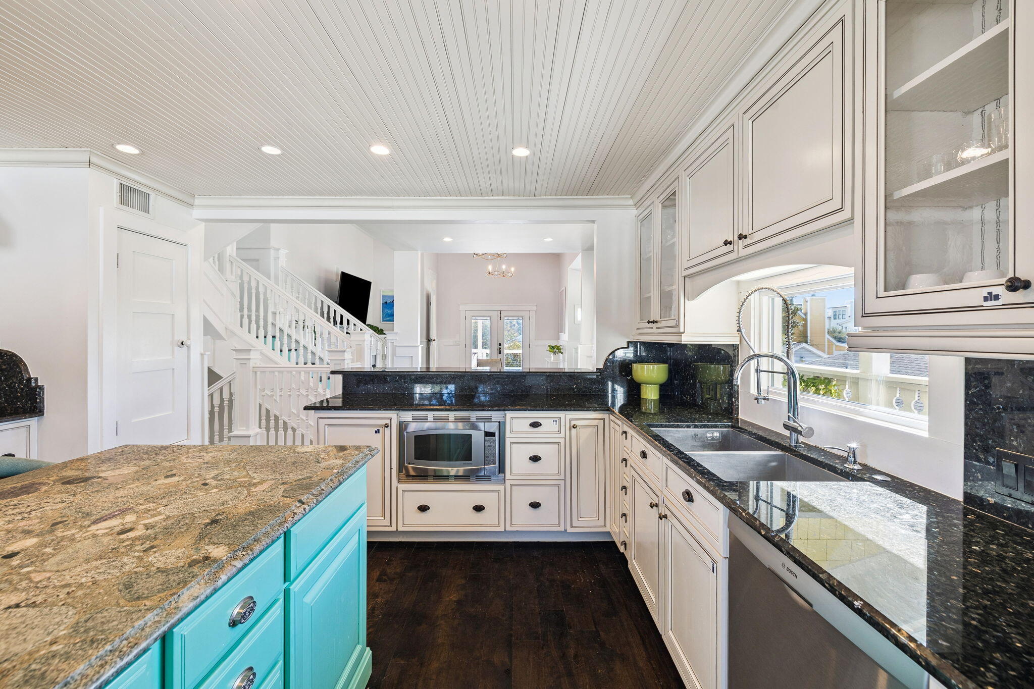 CRYSTAL BEACH - Residential