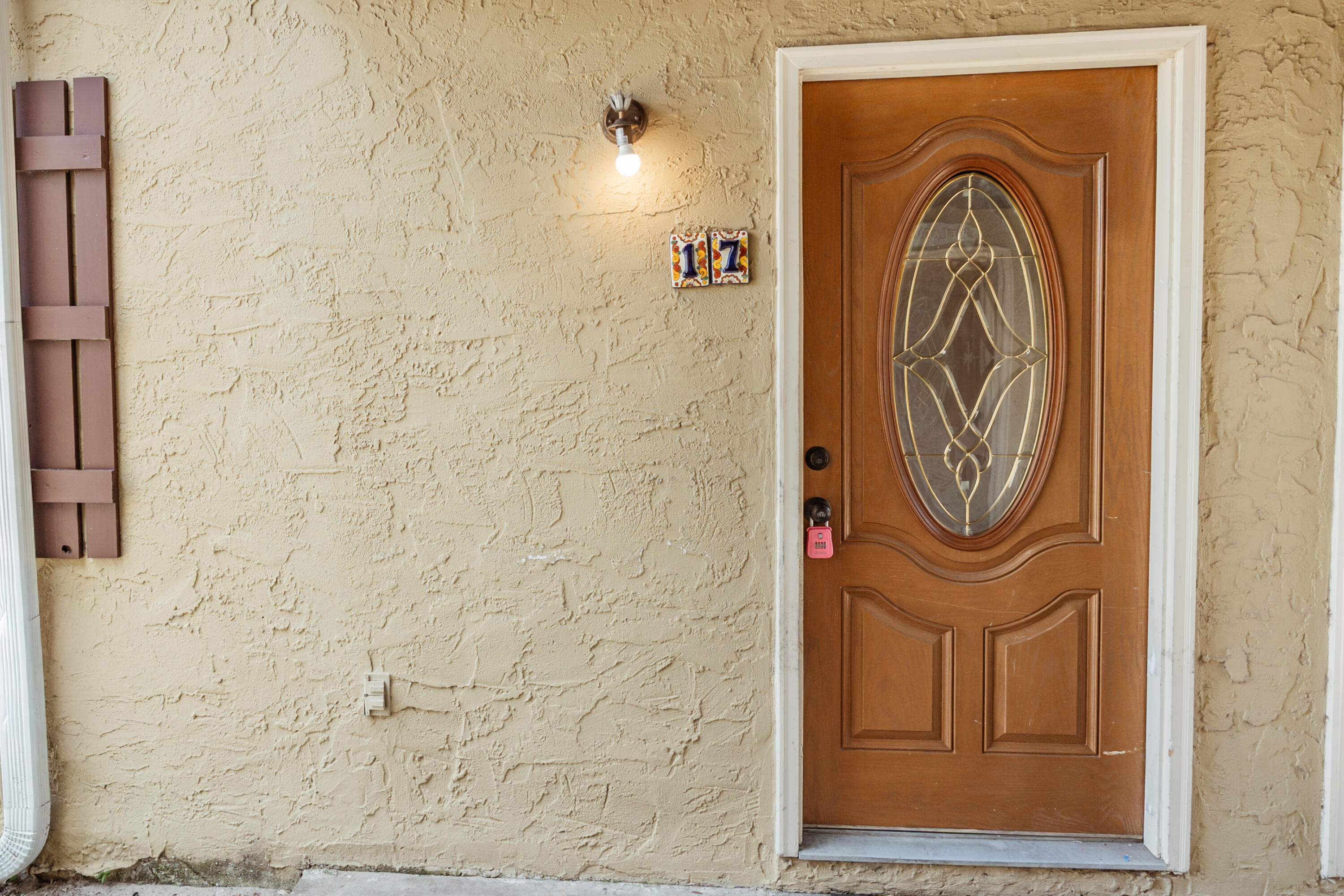 BAY BREEZE - Residential Lease