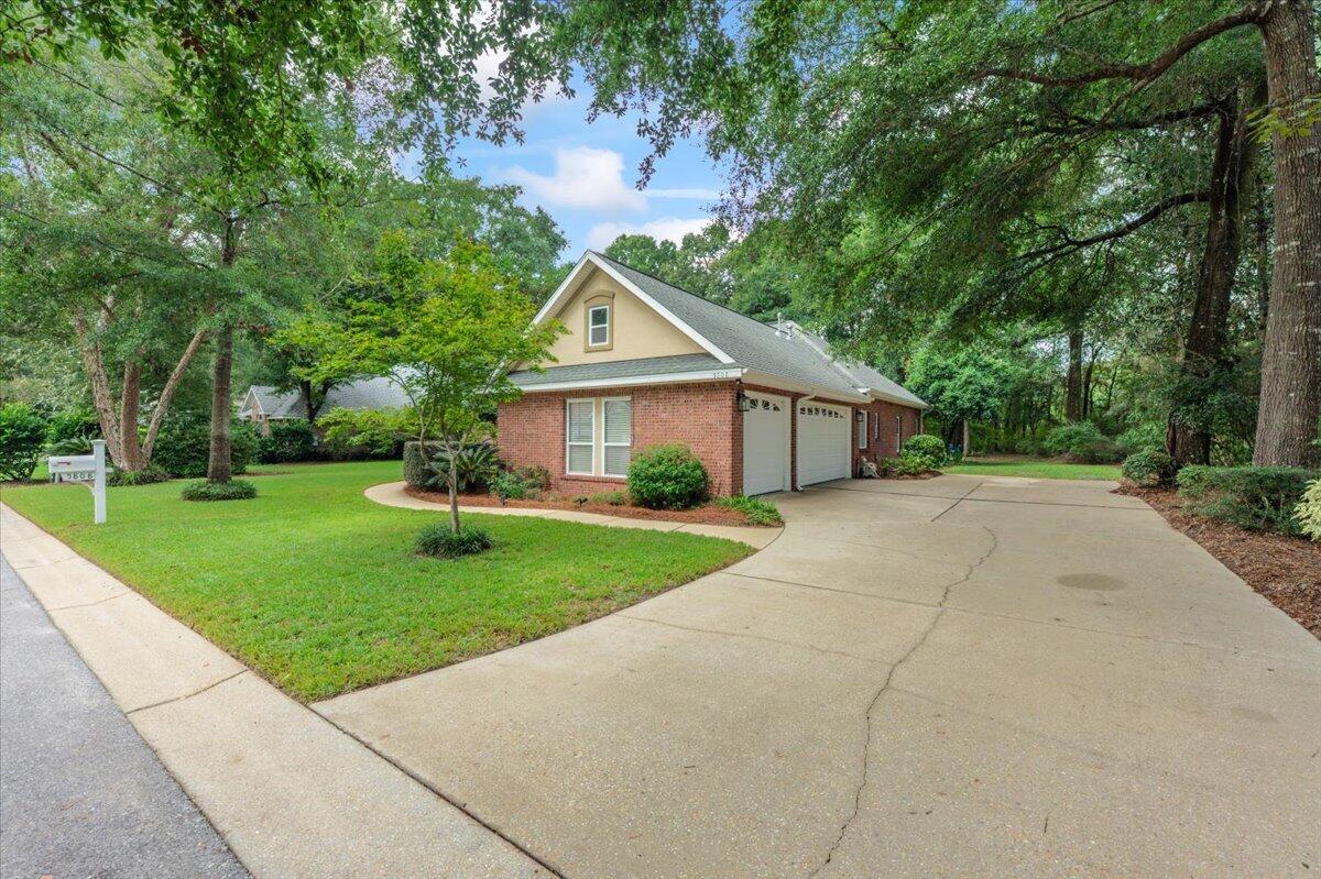 CLAIRE'S VINEYARD - Residential