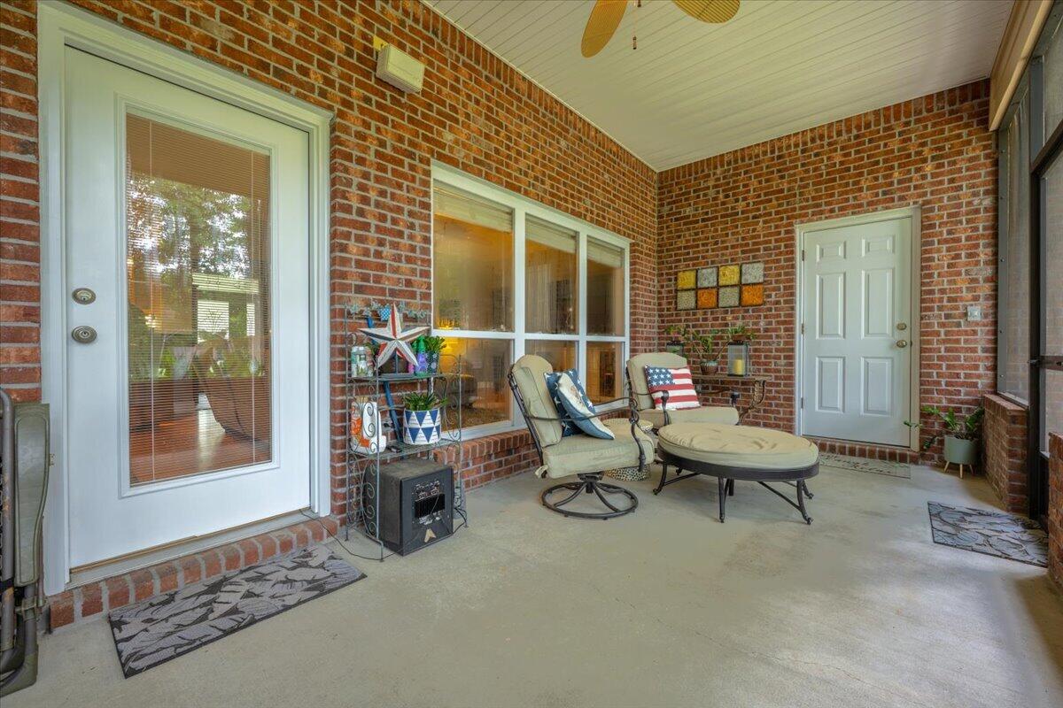CLAIRE'S VINEYARD - Residential
