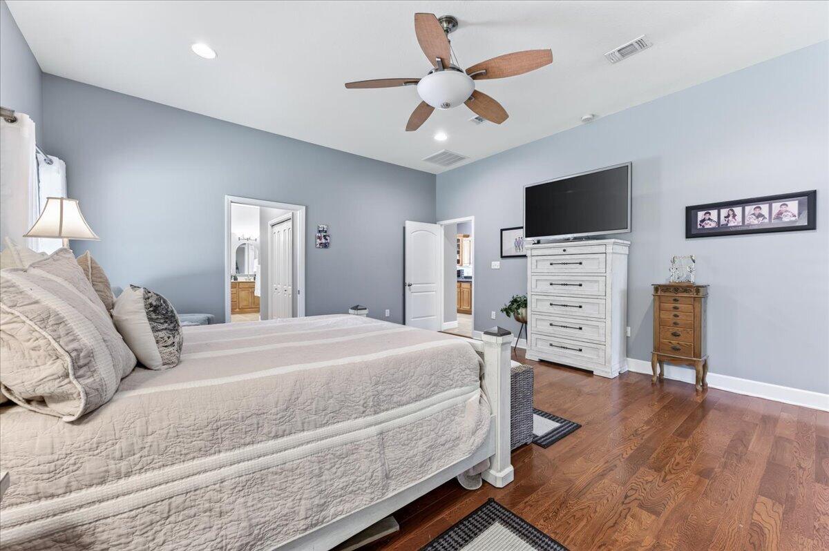 CLAIRE'S VINEYARD - Residential