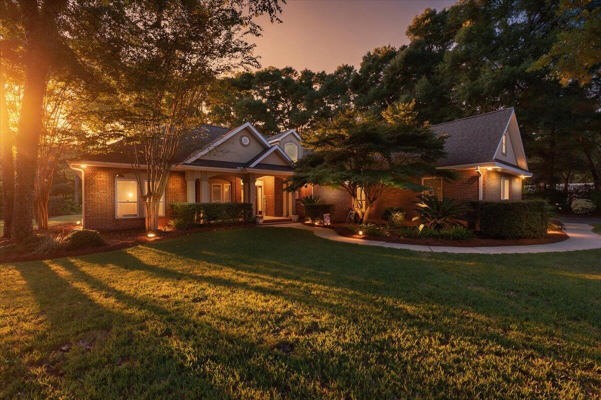 CLAIRE'S VINEYARD - Residential