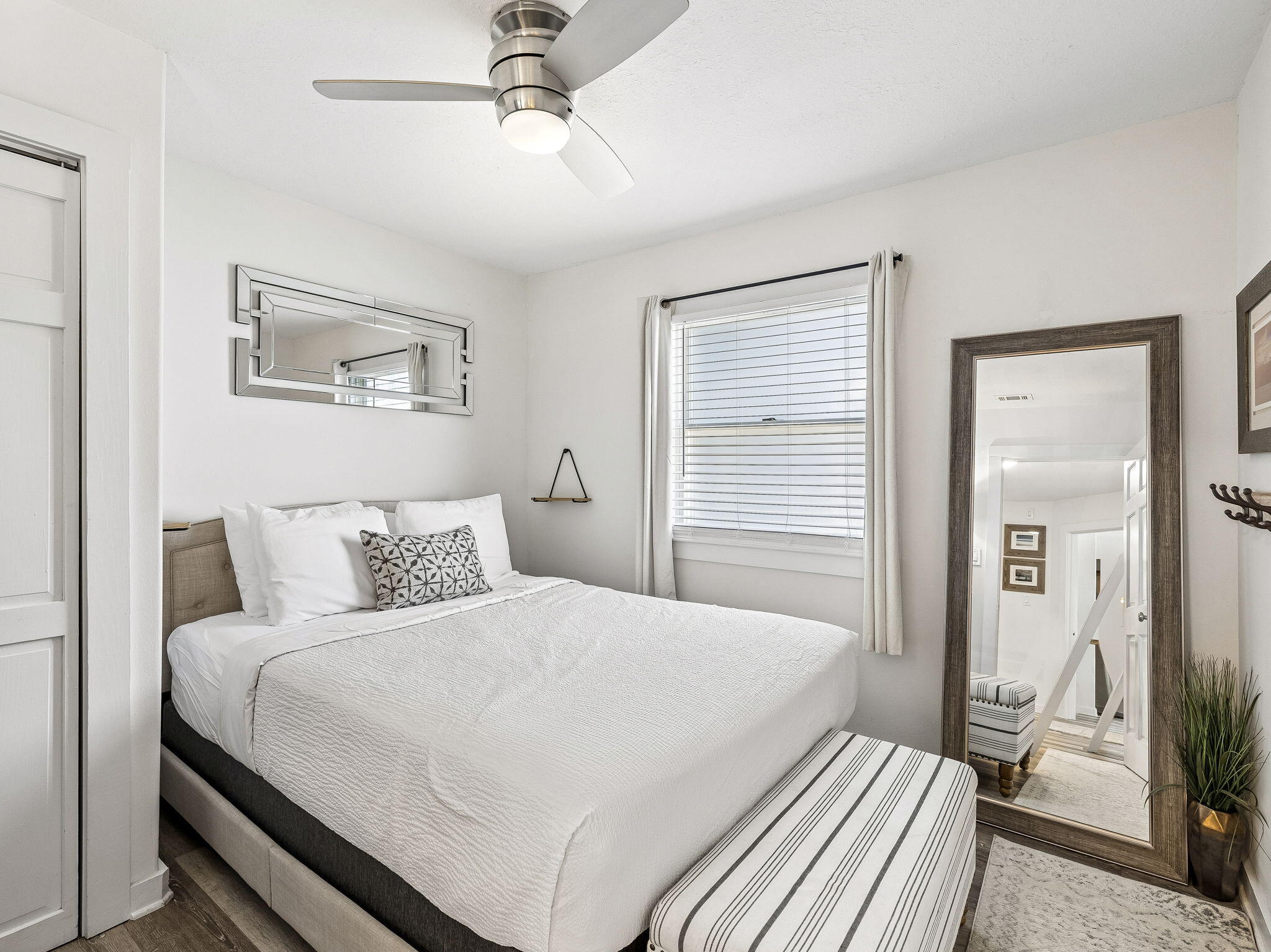 HENDERSON PARK TH - Residential
