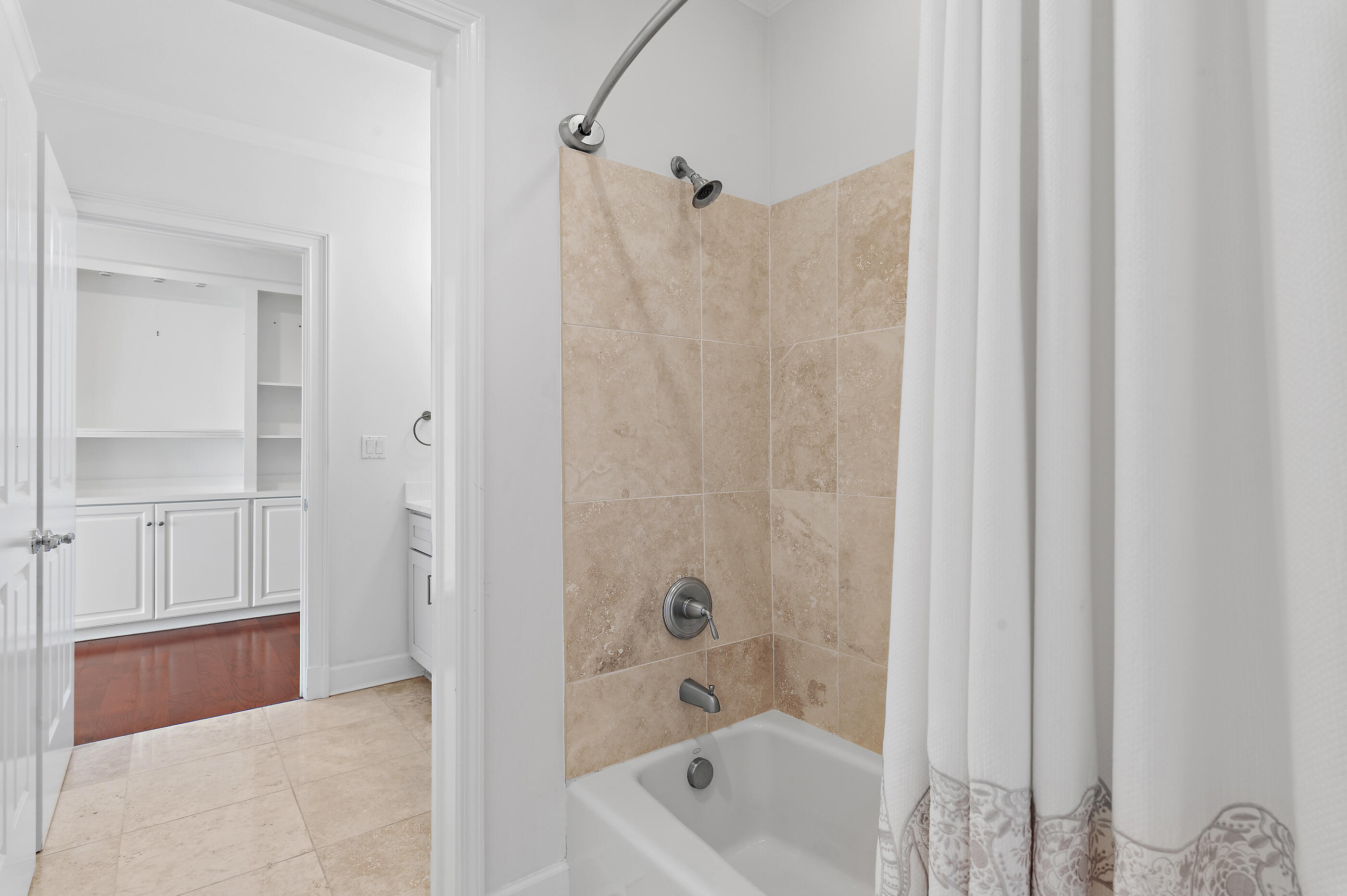 ONE WATER PLACE - Residential Lease