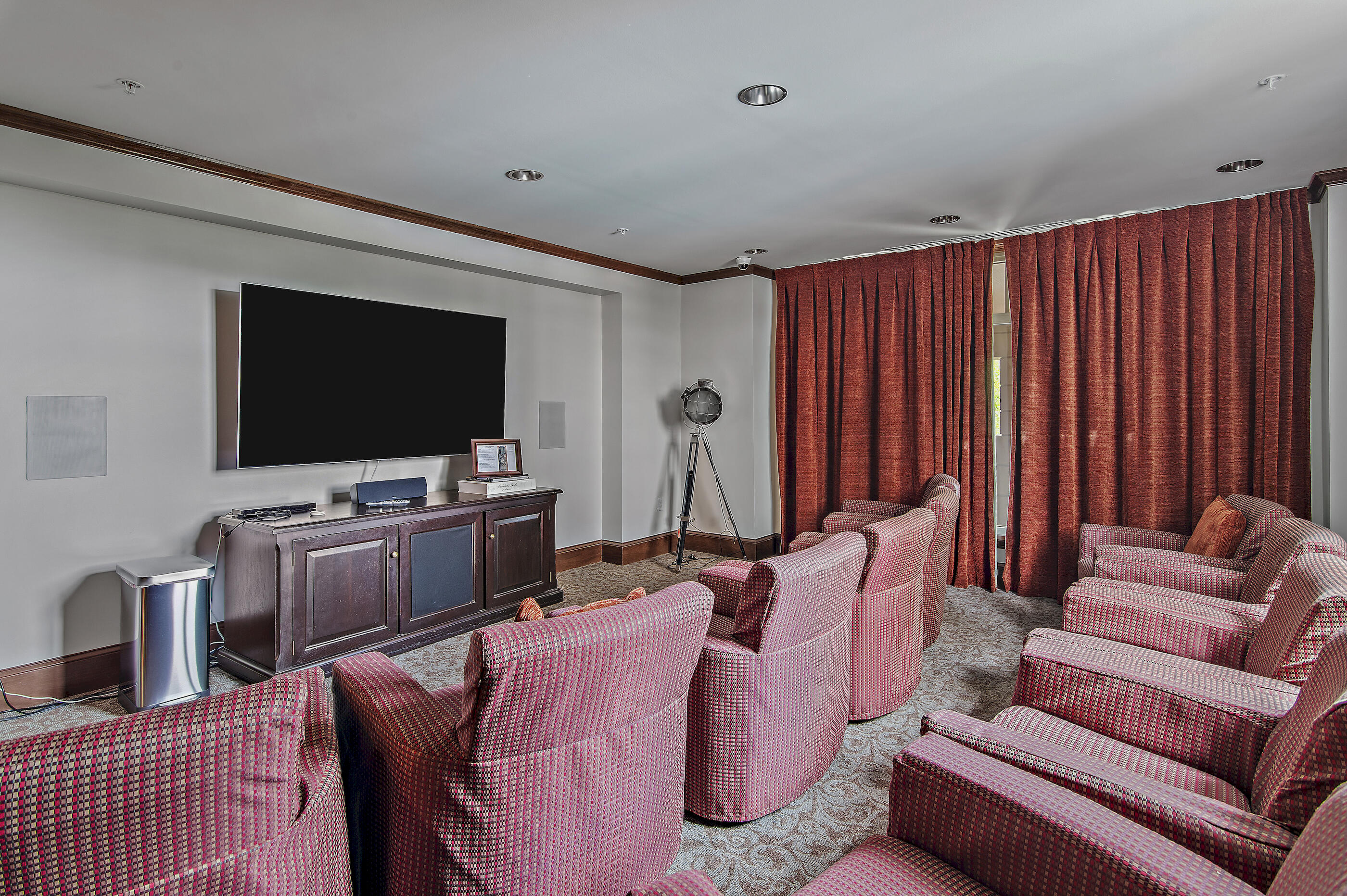 ONE WATER PLACE - Residential Lease