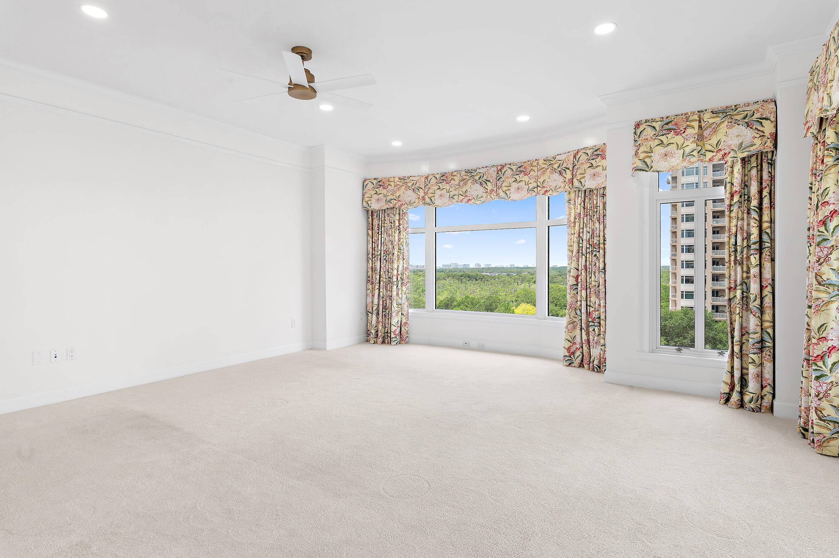 ONE WATER PLACE - Residential Lease