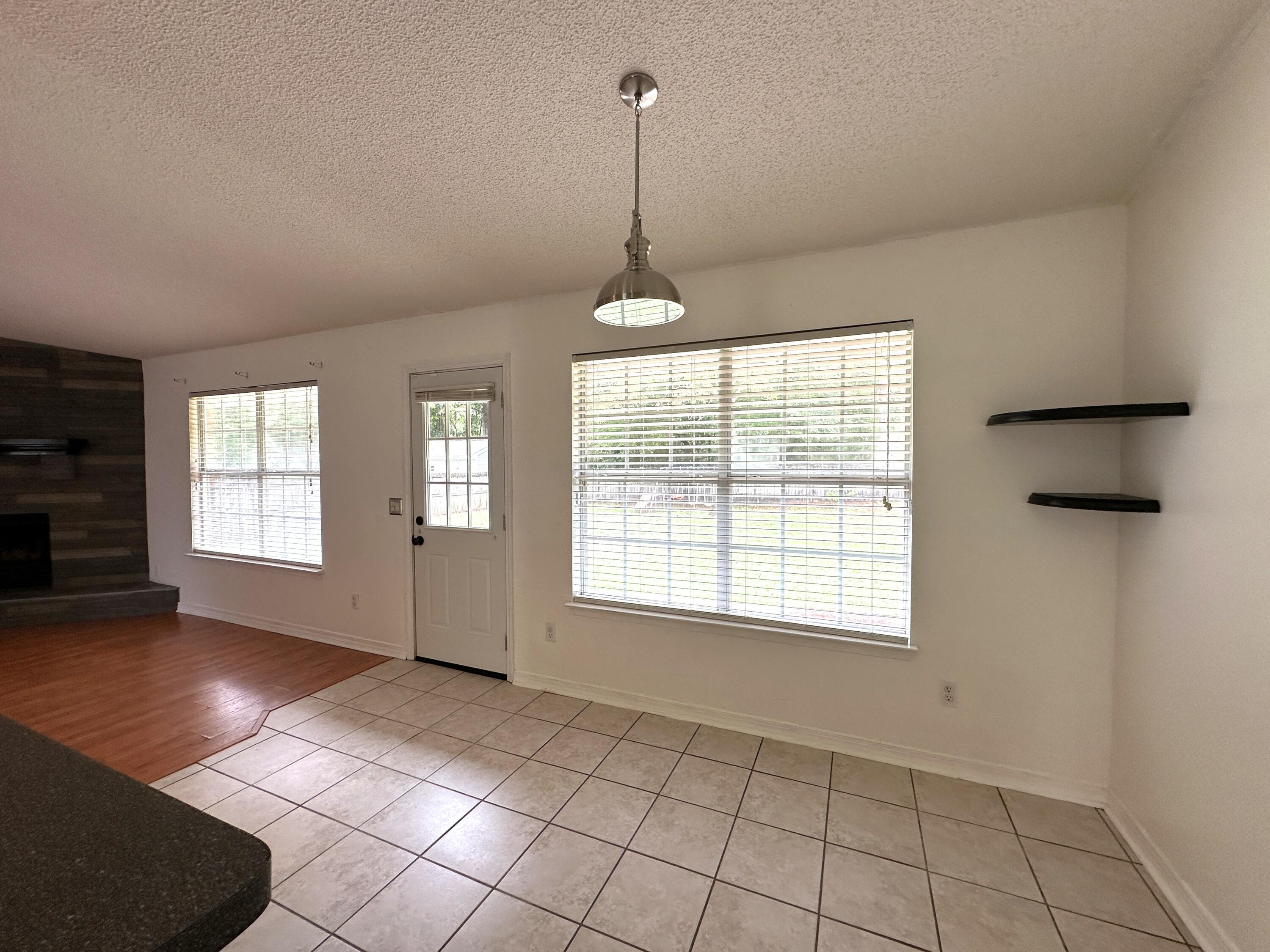 STEEPLECHASE PH II - Residential Lease