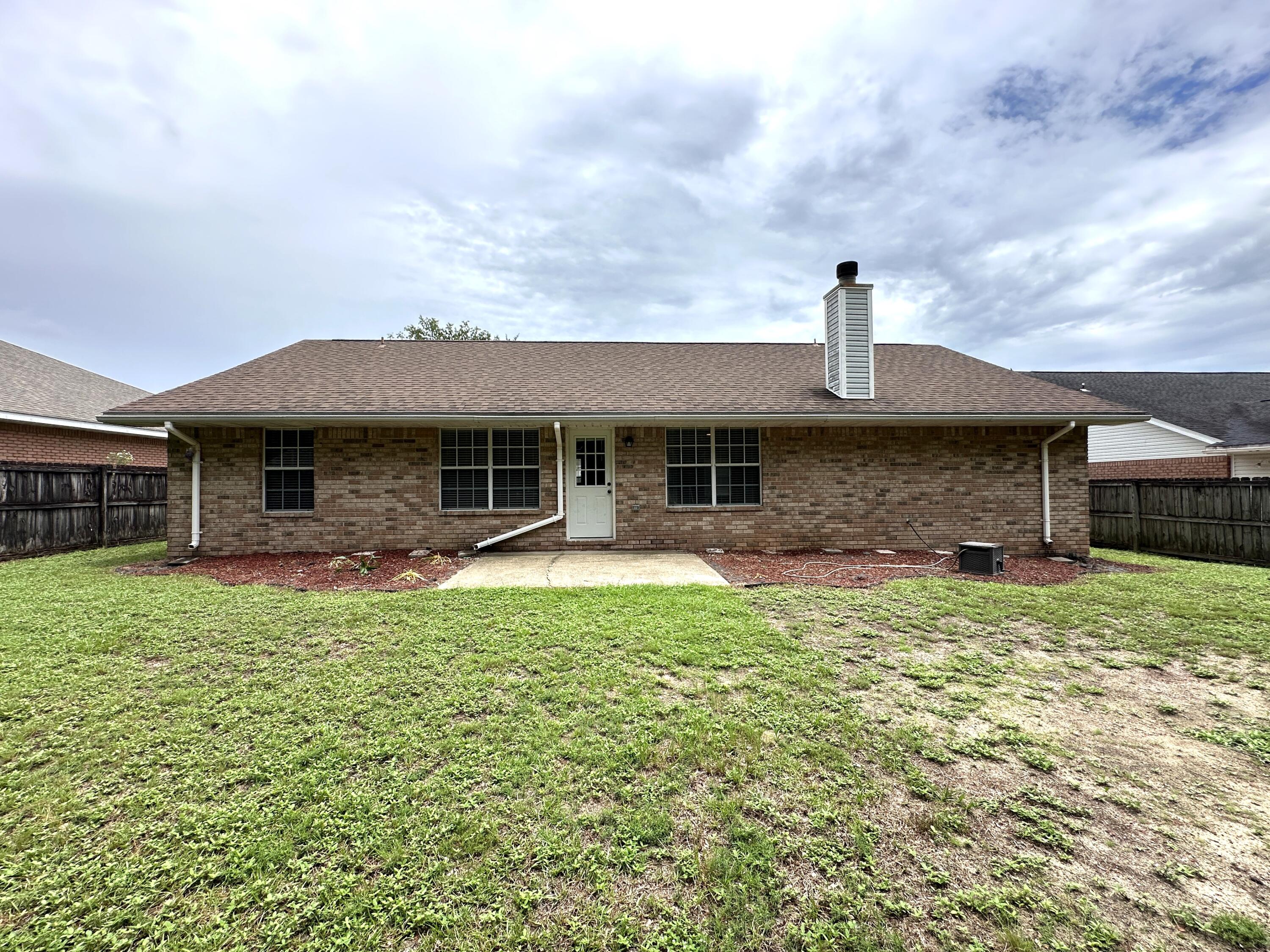 STEEPLECHASE PH II - Residential Lease