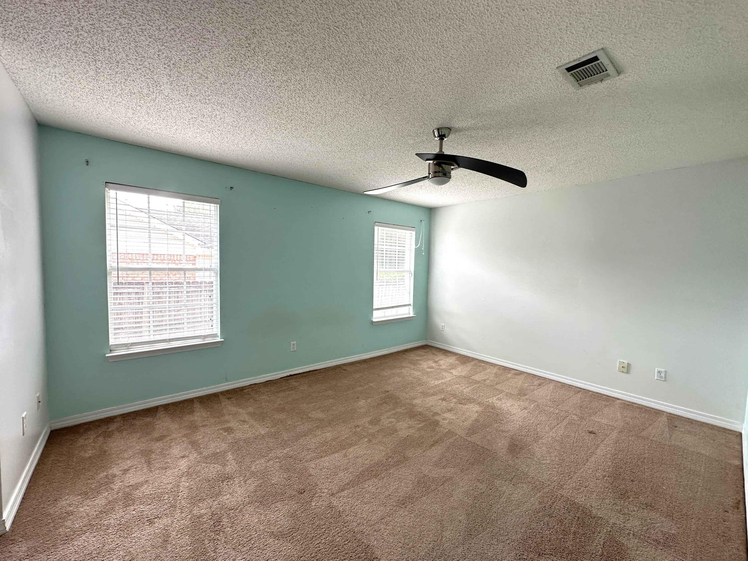 STEEPLECHASE PH II - Residential Lease
