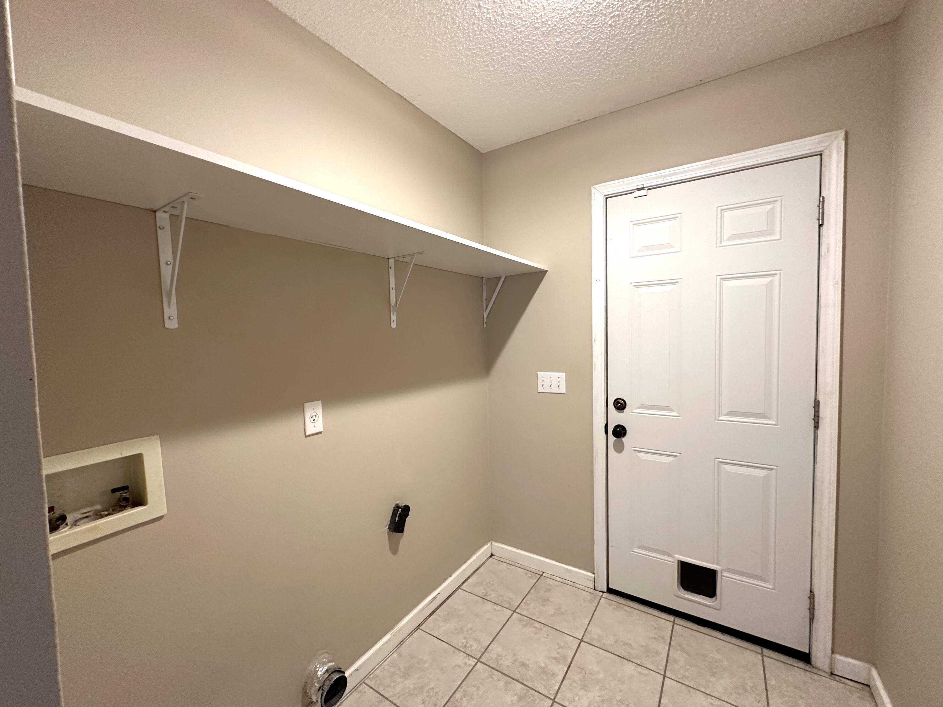 STEEPLECHASE PH II - Residential Lease