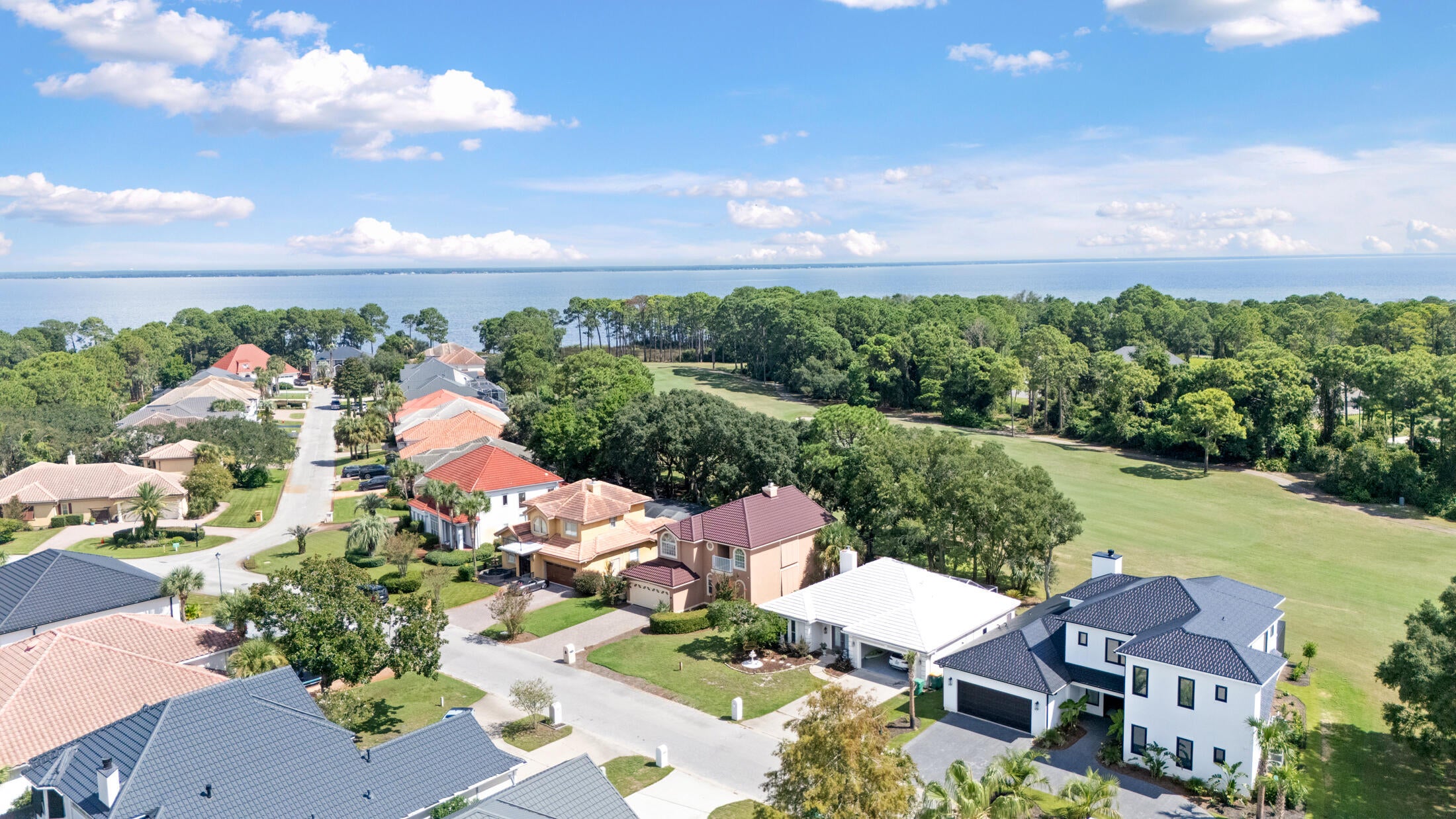 EMERALD BAY PH 1-B - Residential