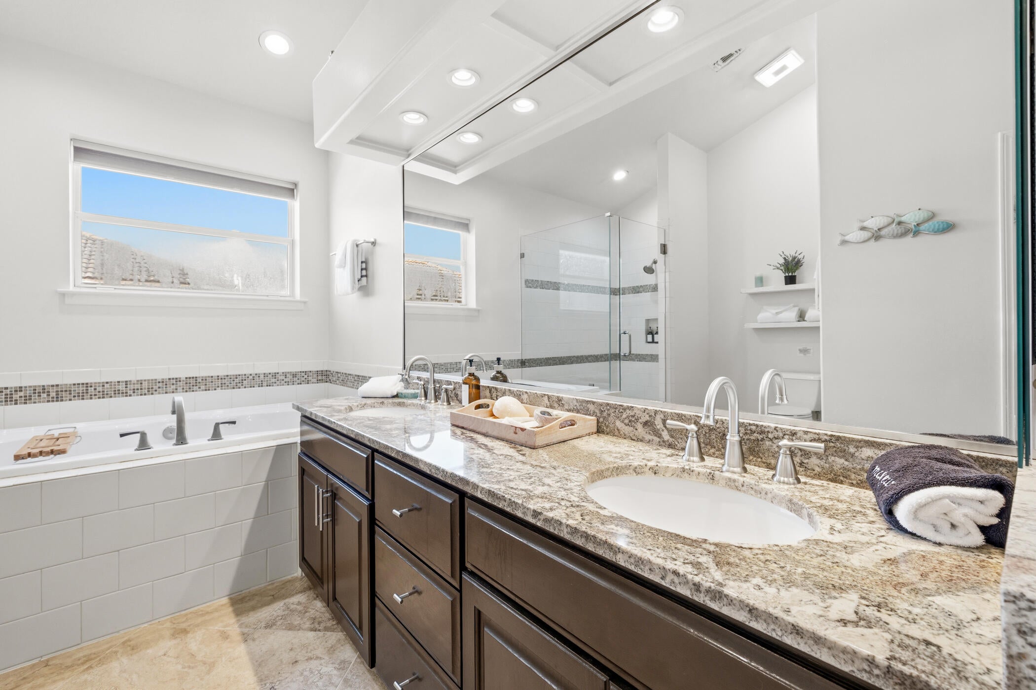 EMERALD BAY PH 1-B - Residential