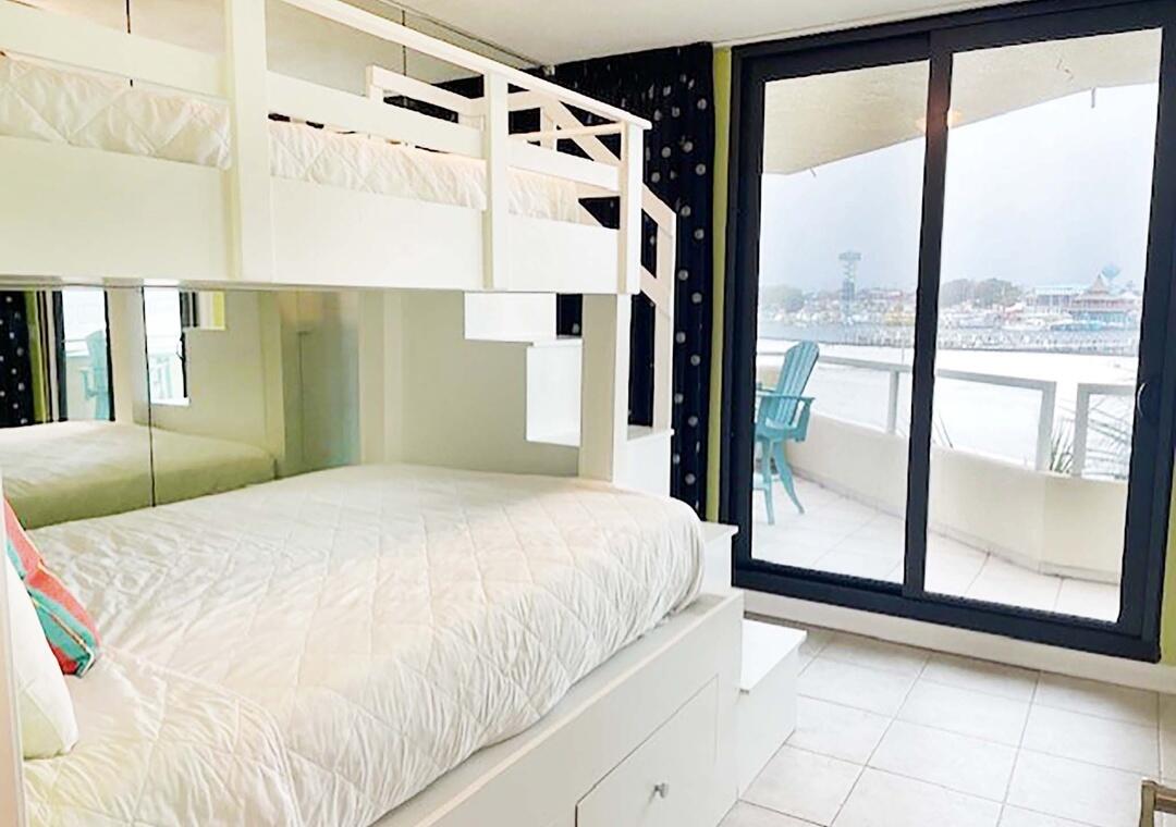 EAST PASS TOWERS CONDO - Residential