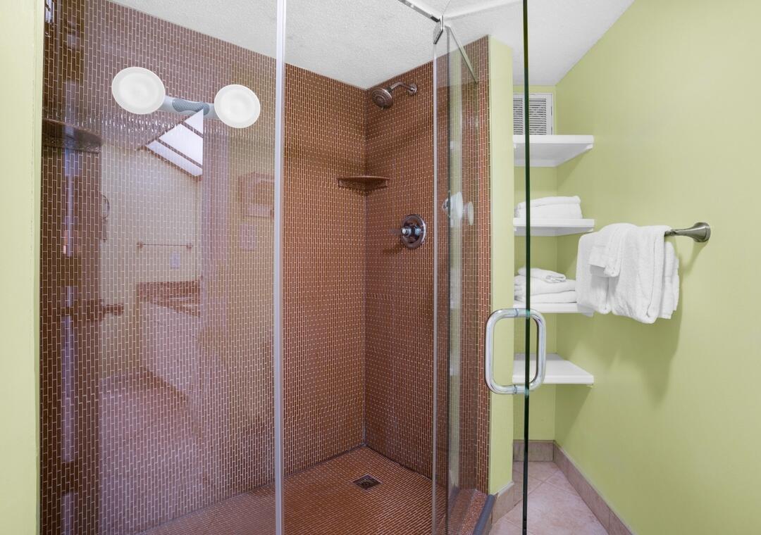 EAST PASS TOWERS CONDO - Residential
