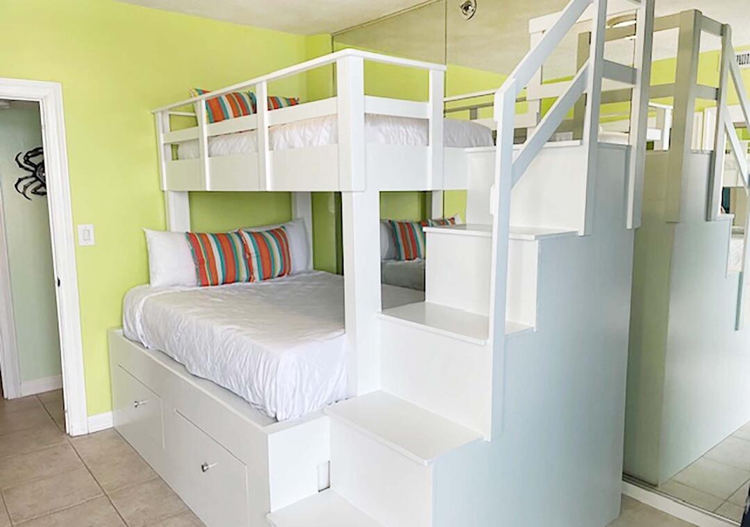 EAST PASS TOWERS CONDO - Residential