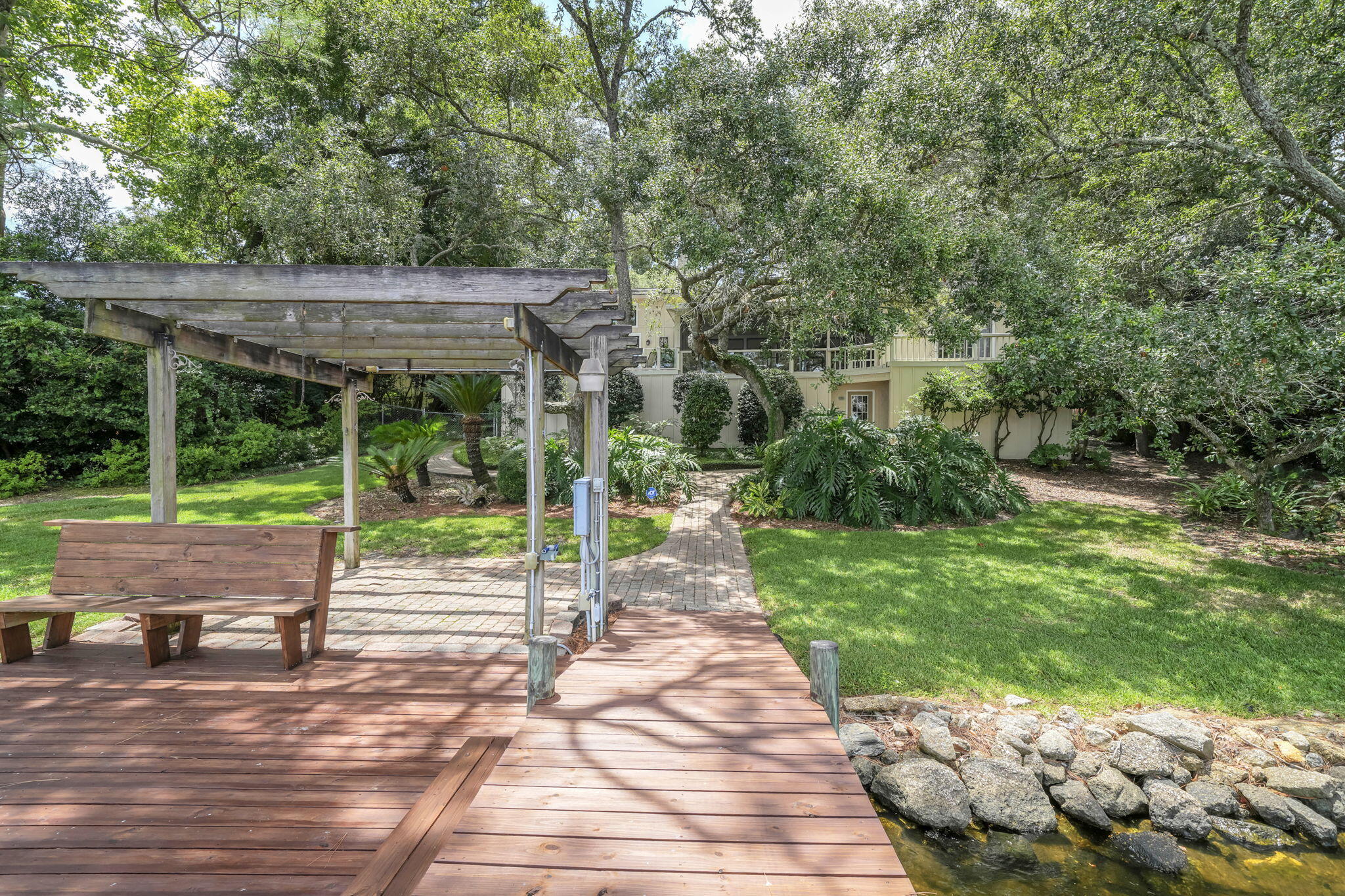 ROSEMONT S/D - Residential