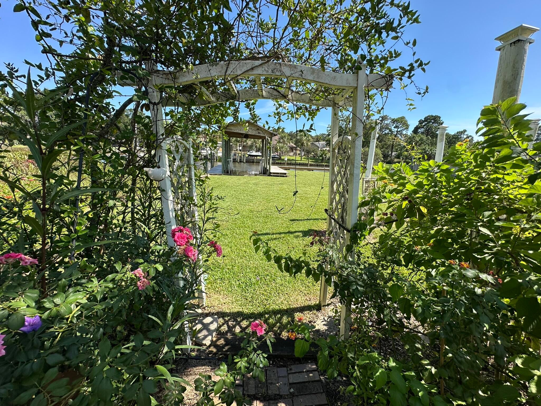 SUDDUTH ESTATES - Residential