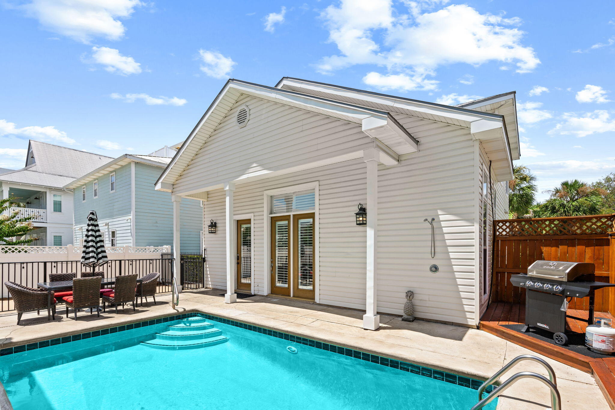 CRYSTAL BEACH - Residential