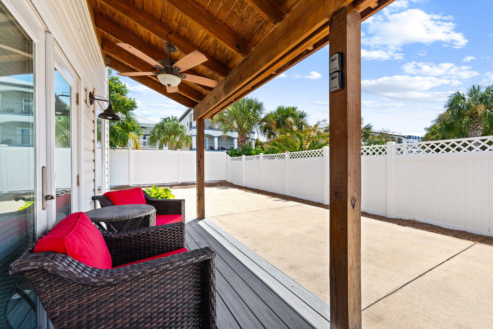 CRYSTAL BEACH - Residential