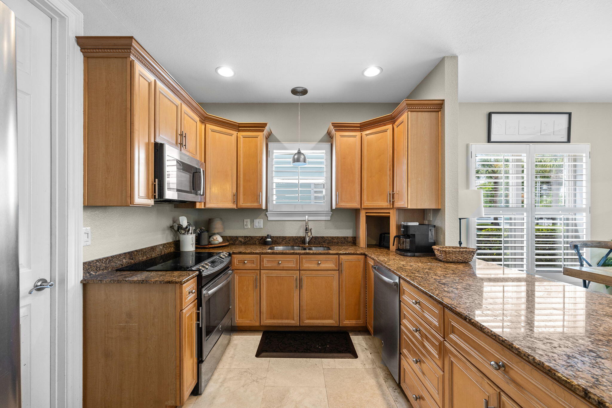 CRYSTAL BEACH - Residential