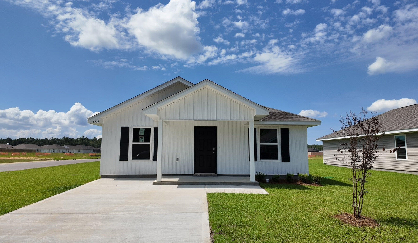 The Rivers Cove community offers residents: Gorgeous Community Pool, Community Center and a nice Community Playground.  The new 'CALLAWAY' floorplan is a charming Florida cottage style home with no wasted space, a desirable open design for relaxed living. 3 bedrooms and 2 bathrooms. Easy care beautiful wood-look flooring, delightful kitchen with stainless appliances, quiet dishwasher, smooth top range, built in microwave and pantry. Also included is Fabric hurricane door/window protection and a Smart Home 'Connect' system with several convenient Smart Home Devices you will enjoy. ALL LISTING pictures, colors, features, and size may vary. Square footages are approximate.