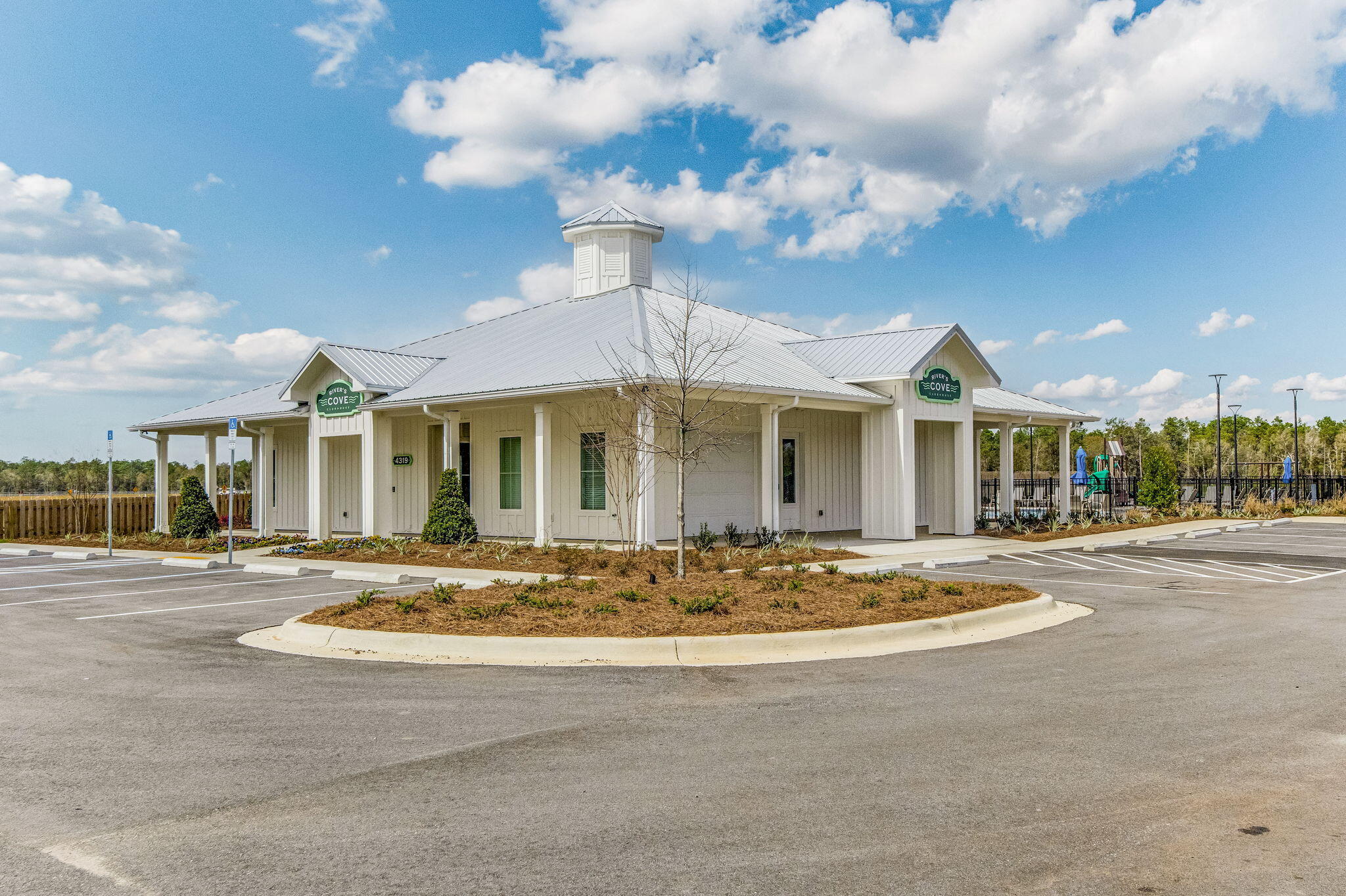 RIVERS COVE - Residential