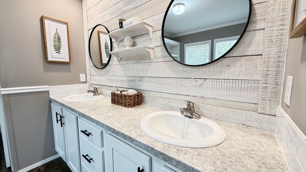 Bayside Hts Ranchettes - Residential