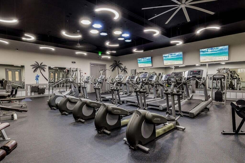 THE PALMS OF DESTIN - Residential