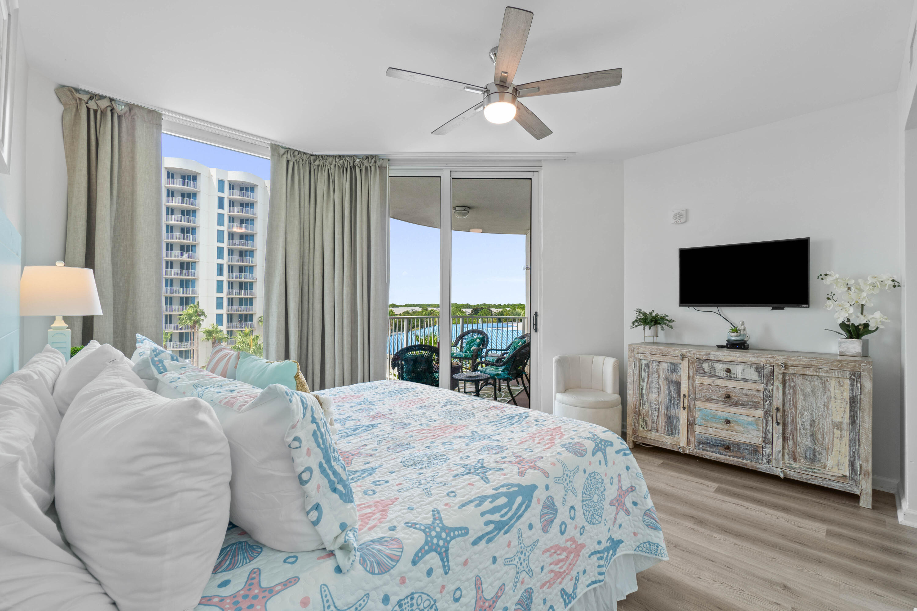 THE PALMS OF DESTIN - Residential