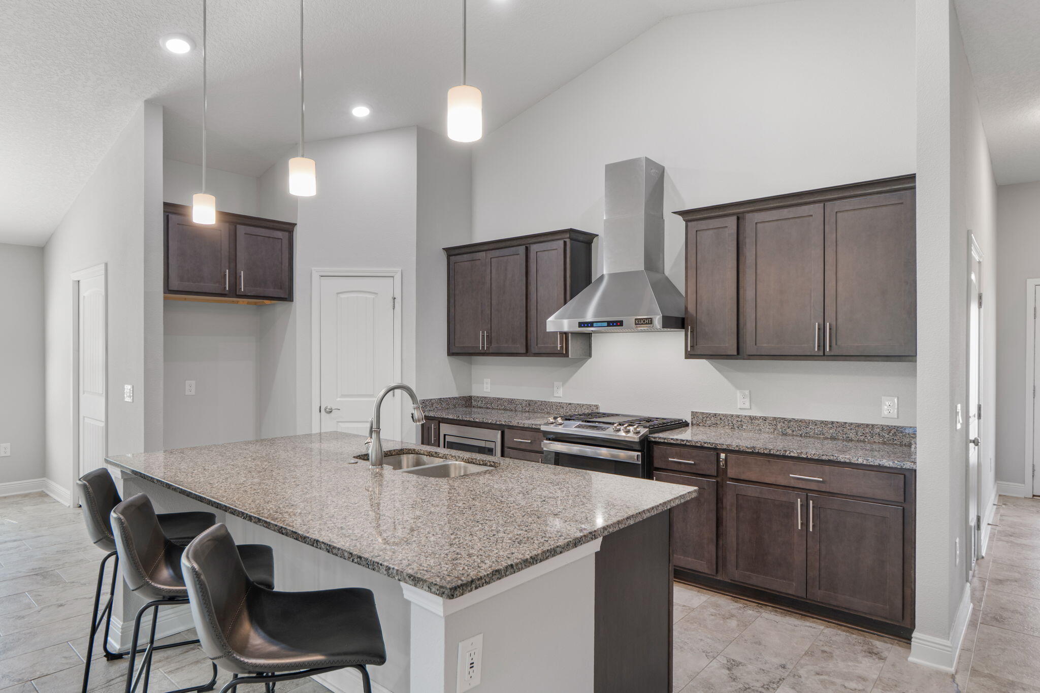 HOLLEY BY THE SEA - Residential