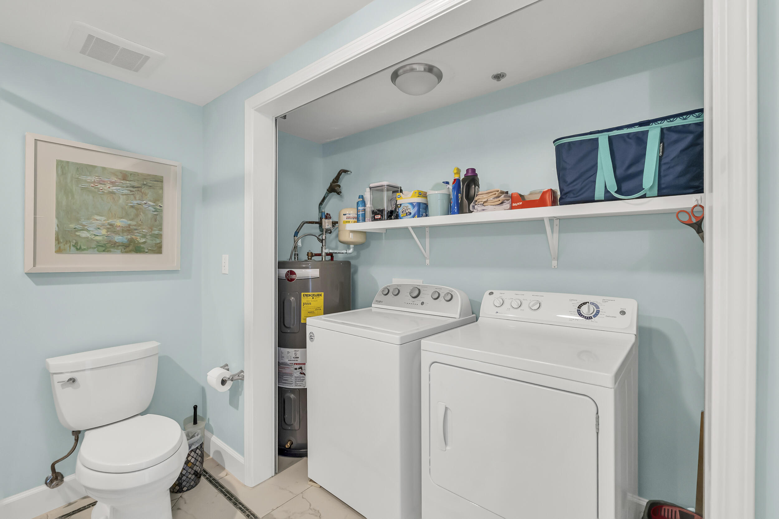 JADE EAST TOWERS CONDO - Residential