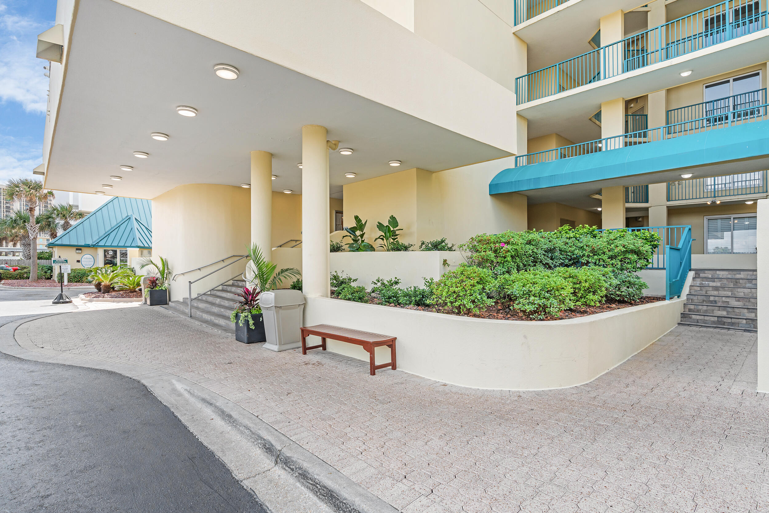 JADE EAST TOWERS CONDO - Residential