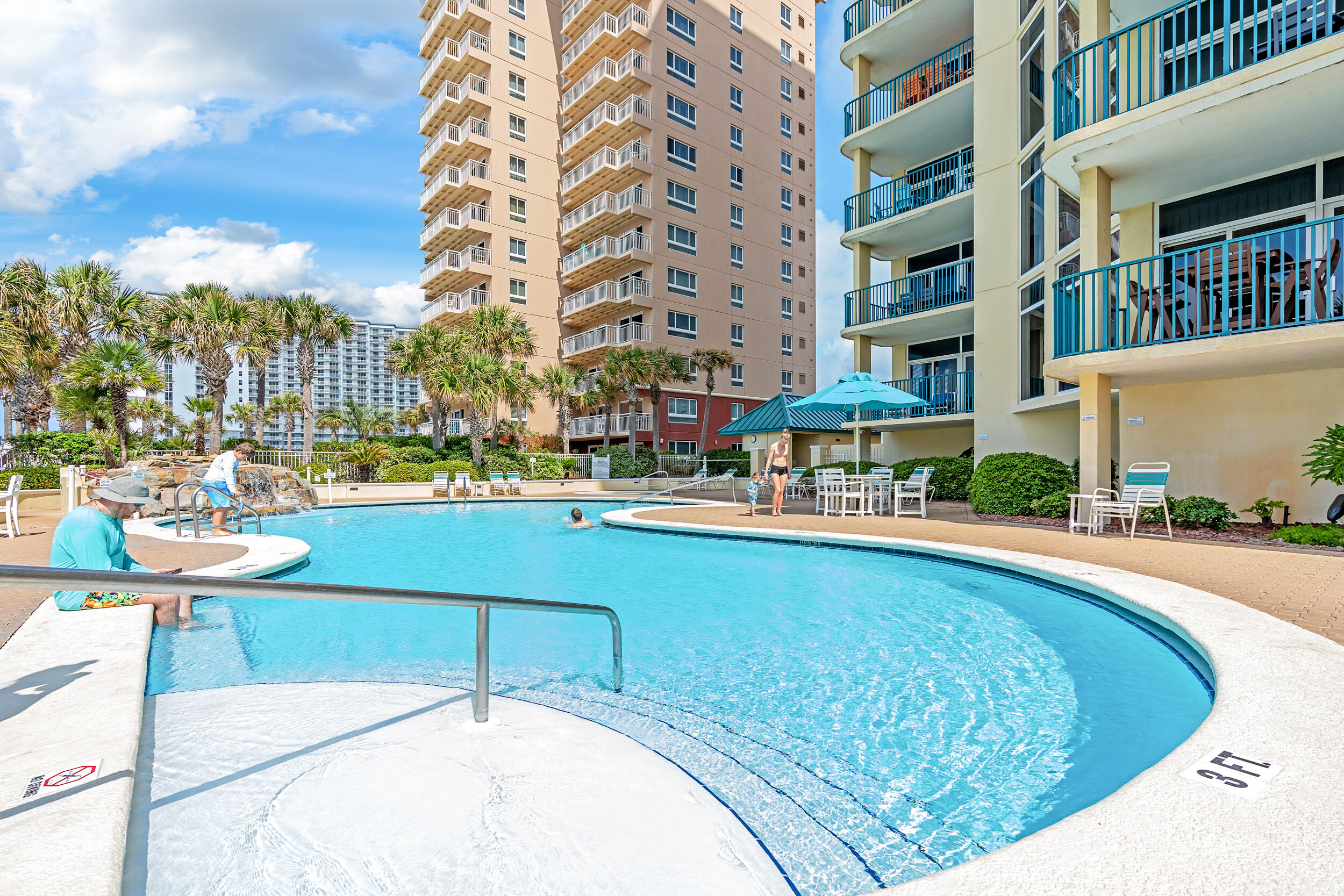 JADE EAST TOWERS CONDO - Residential