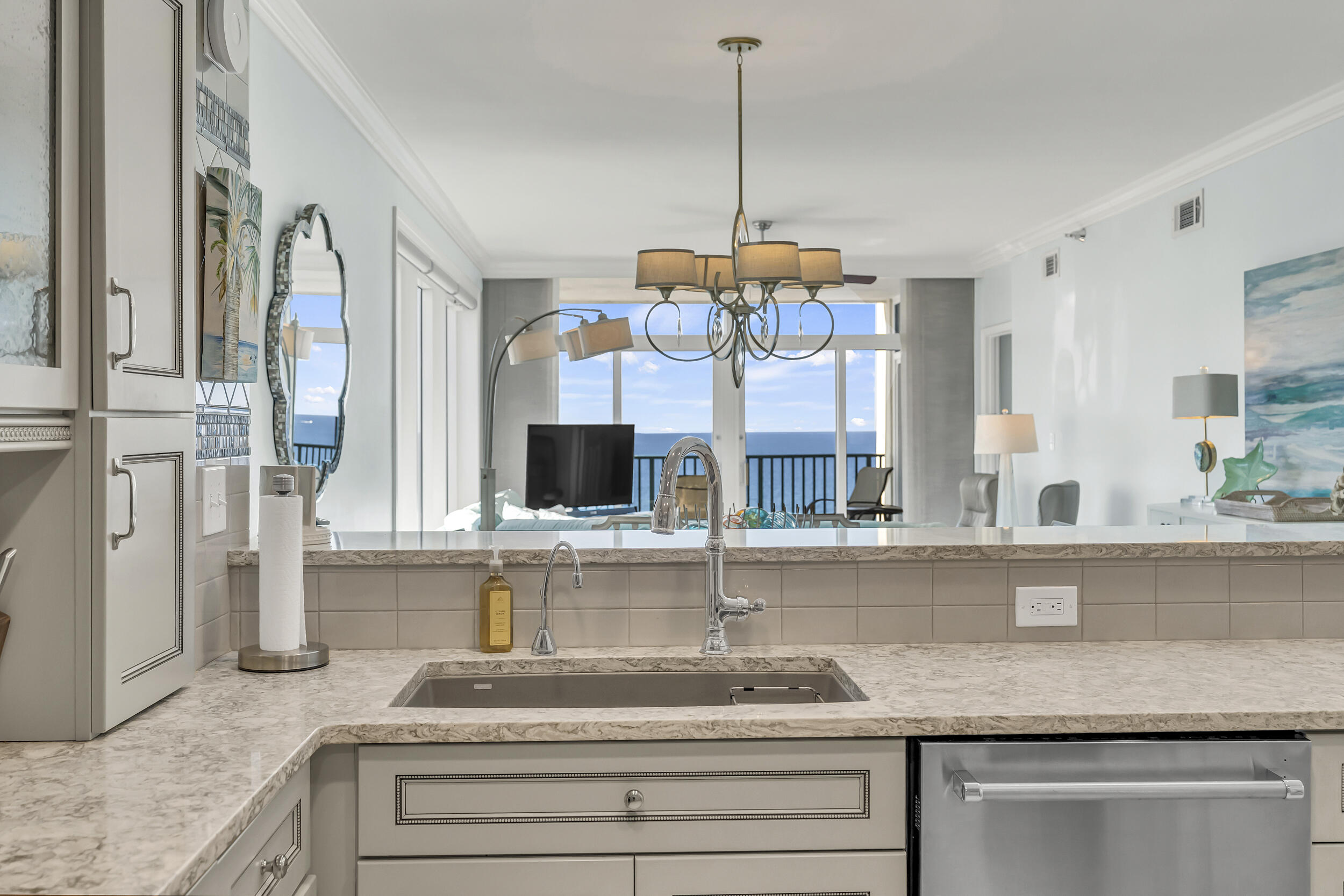 JADE EAST TOWERS CONDO - Residential