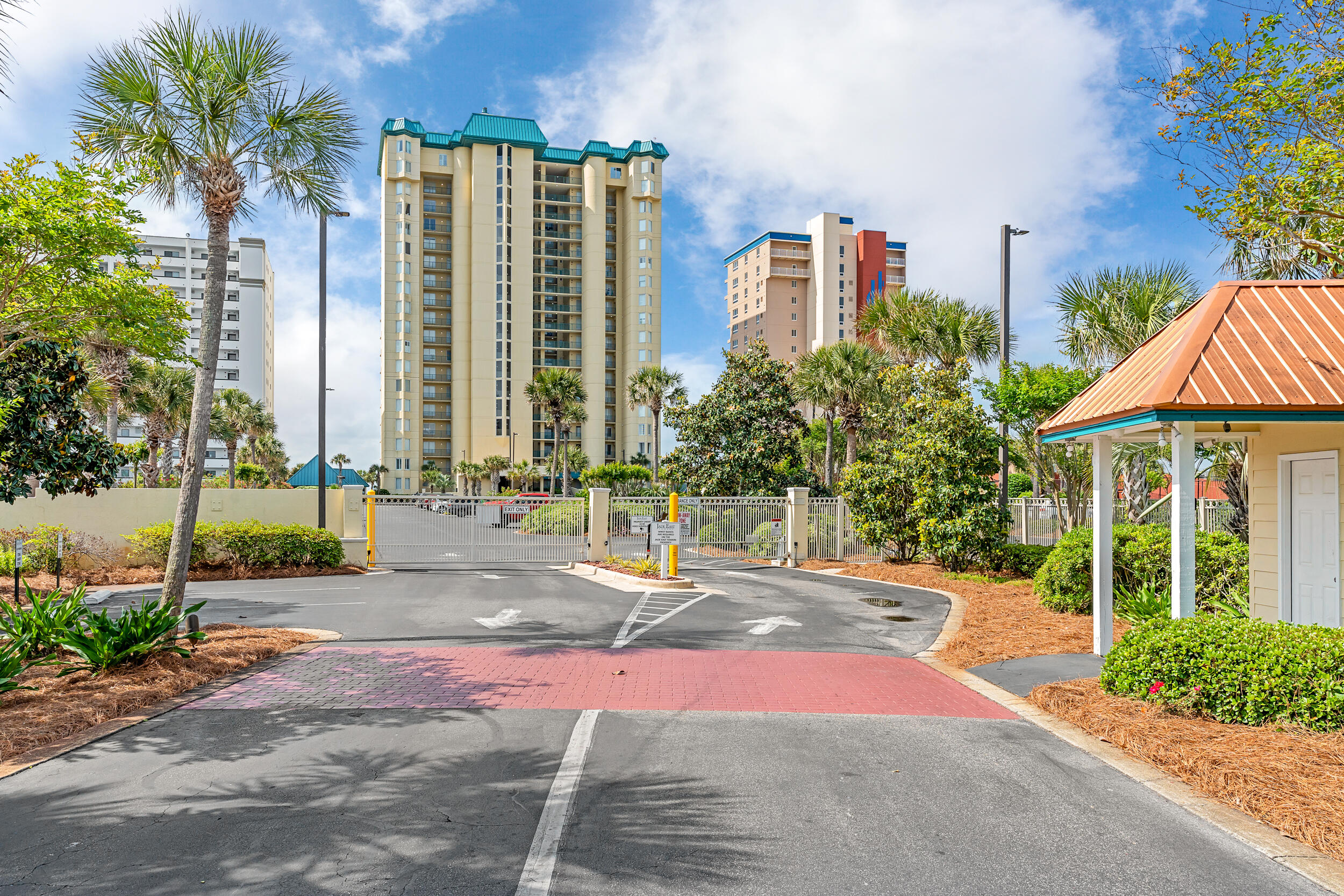 JADE EAST TOWERS CONDO - Residential
