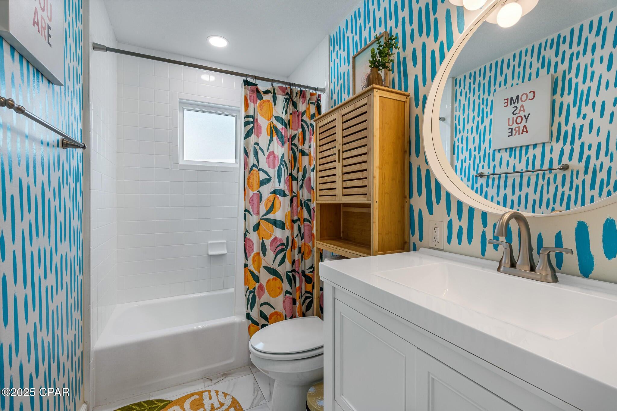 RIVIERA BEACH - Residential