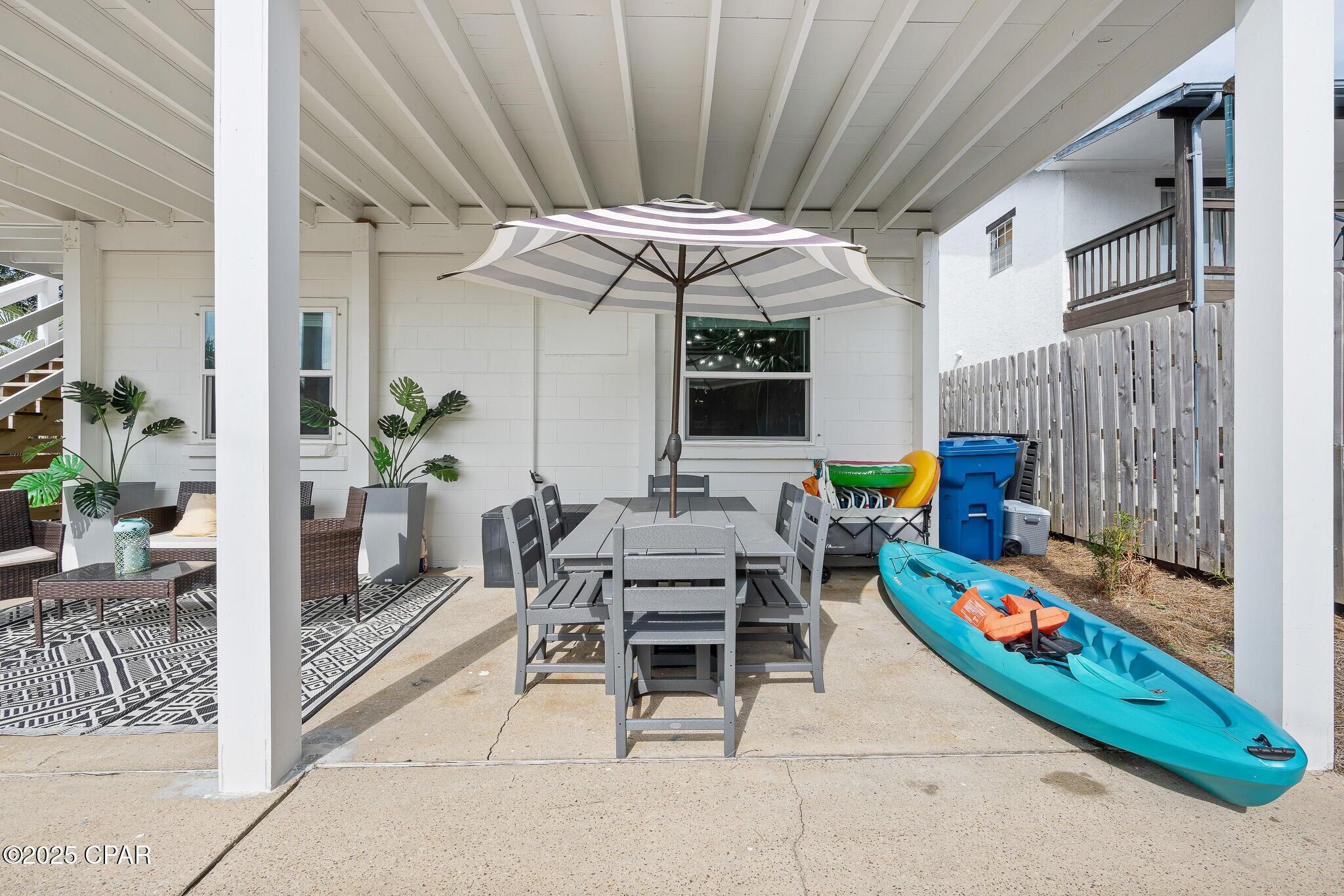RIVIERA BEACH - Residential